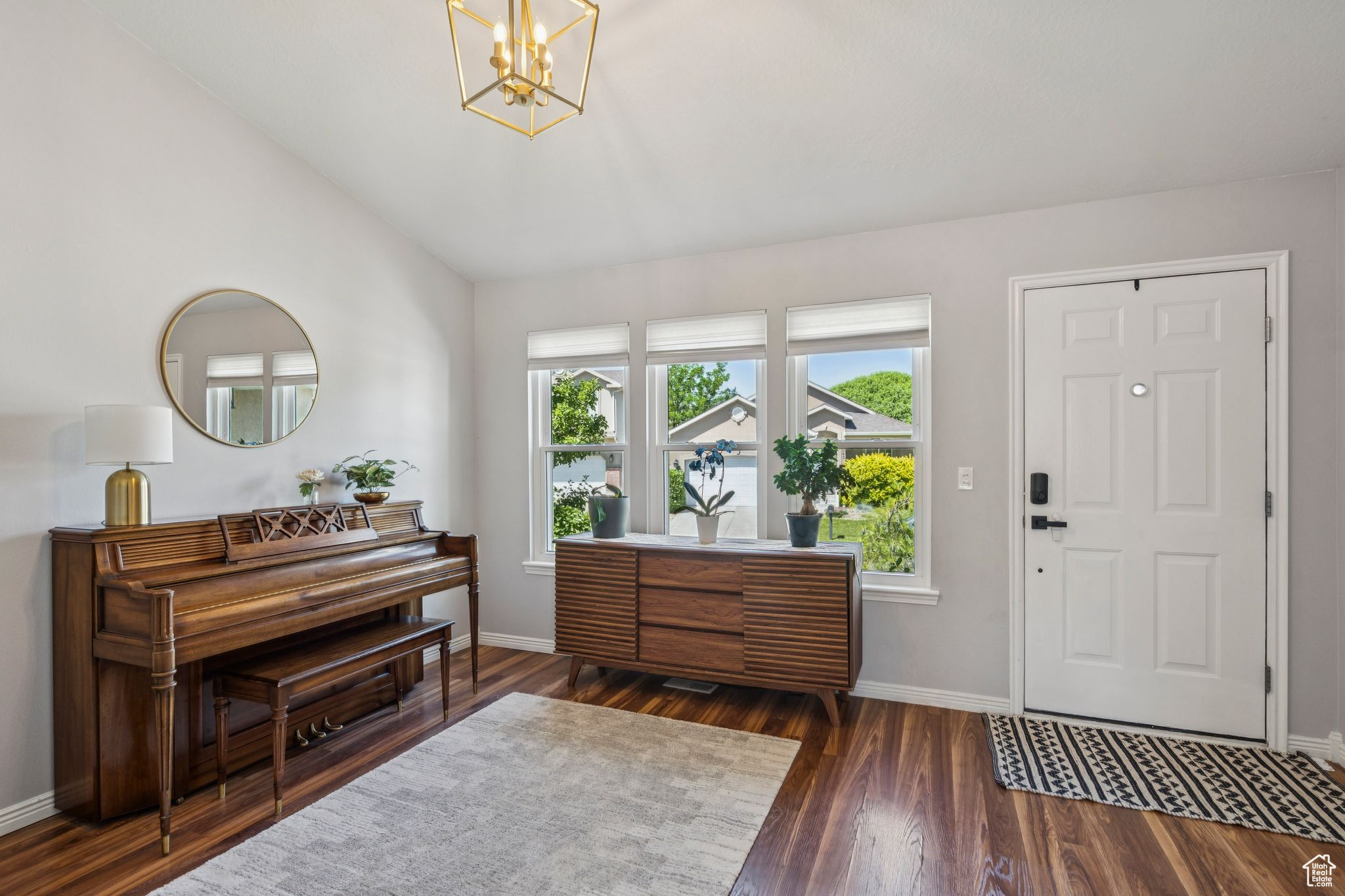 4052 W NEWLAND LOOP