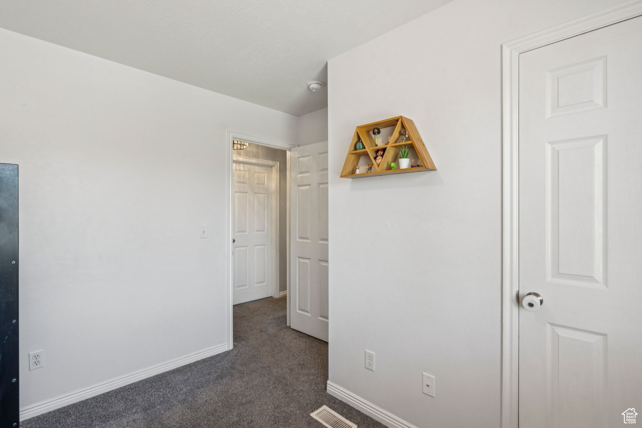 4052 W NEWLAND LOOP