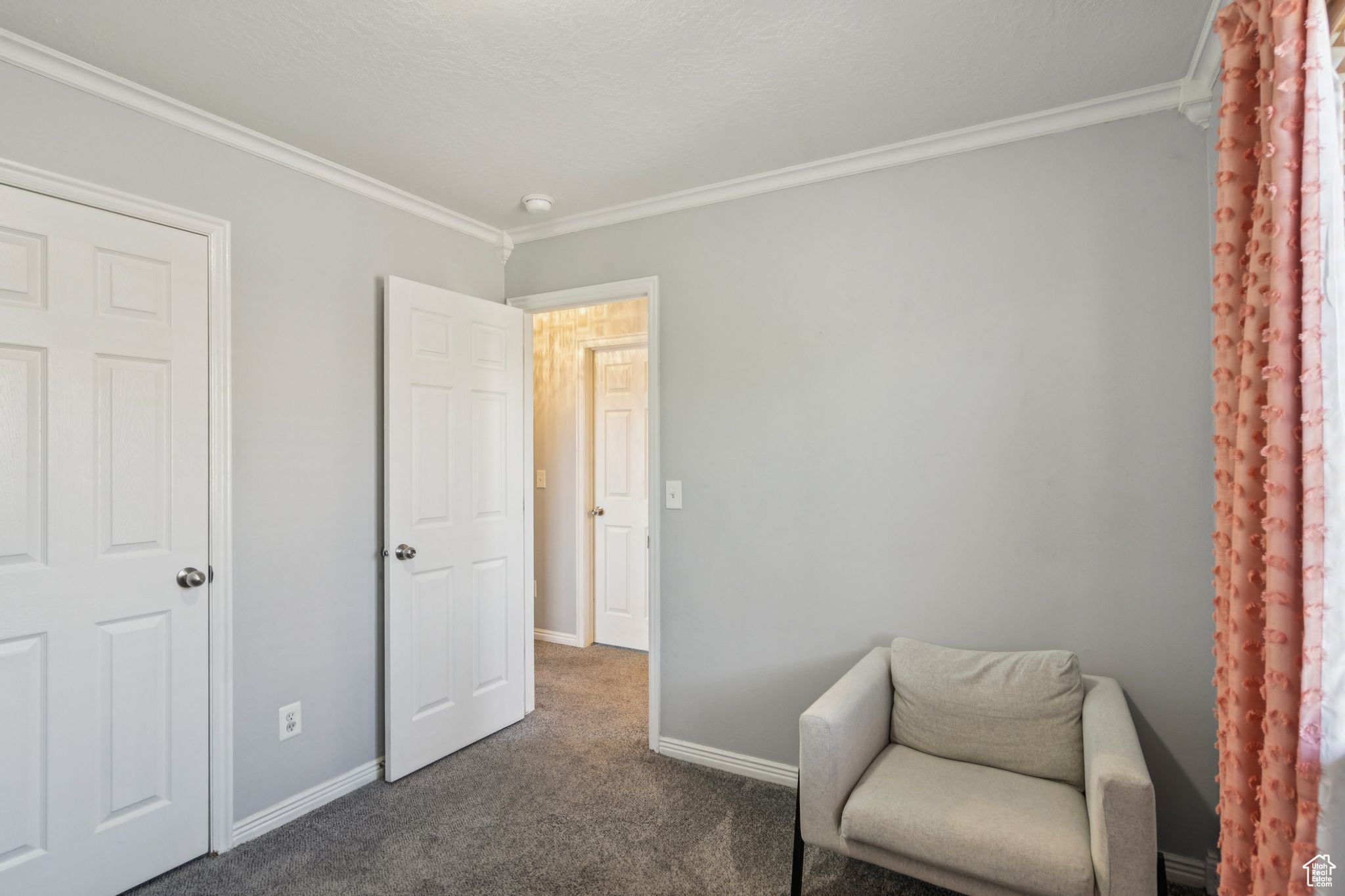 4052 W NEWLAND LOOP