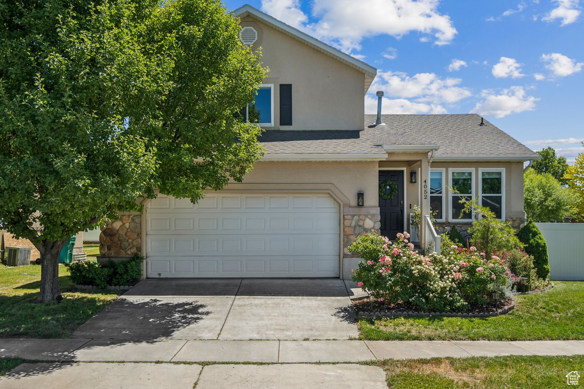 4052 W NEWLAND LOOP