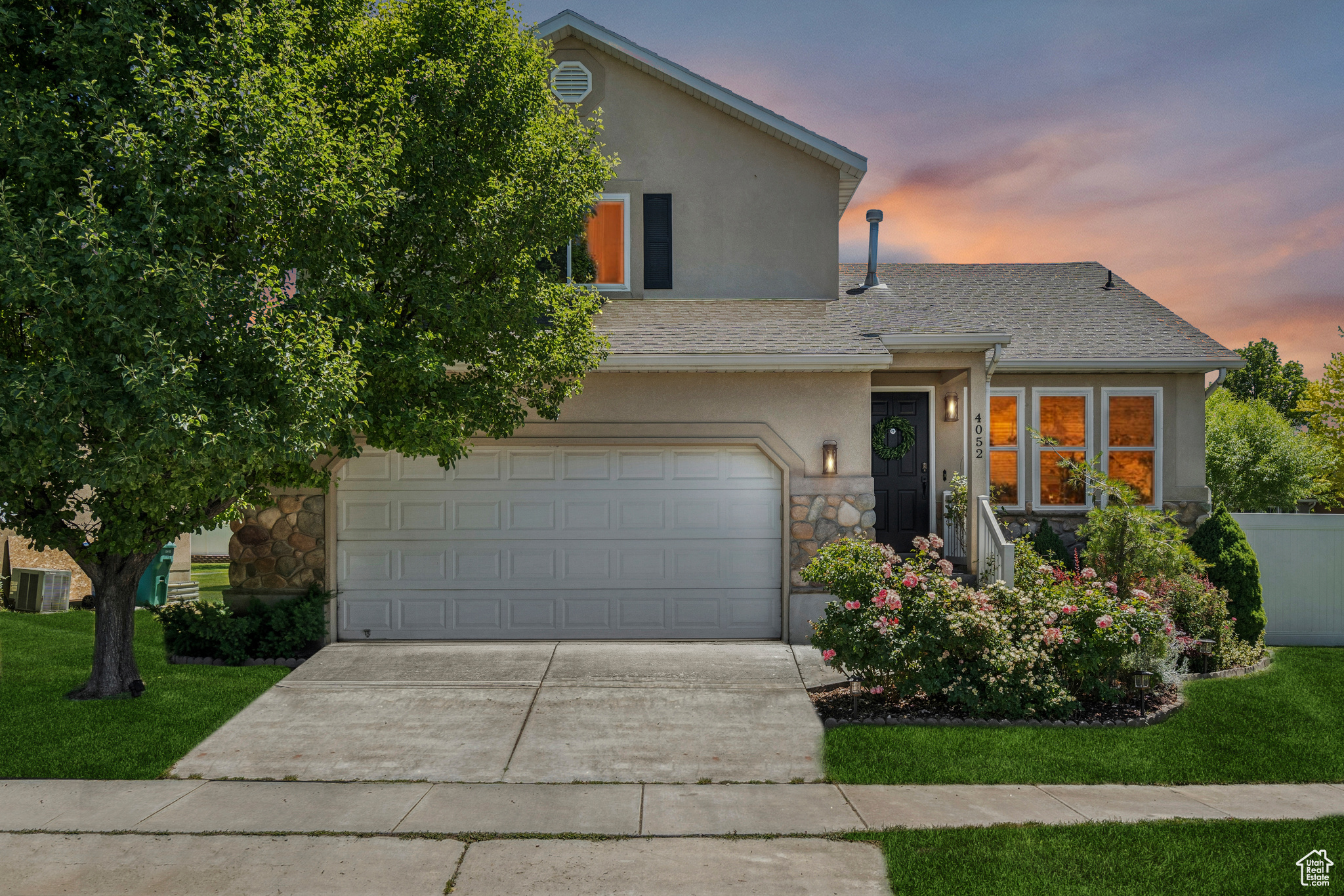 4052 W NEWLAND LOOP