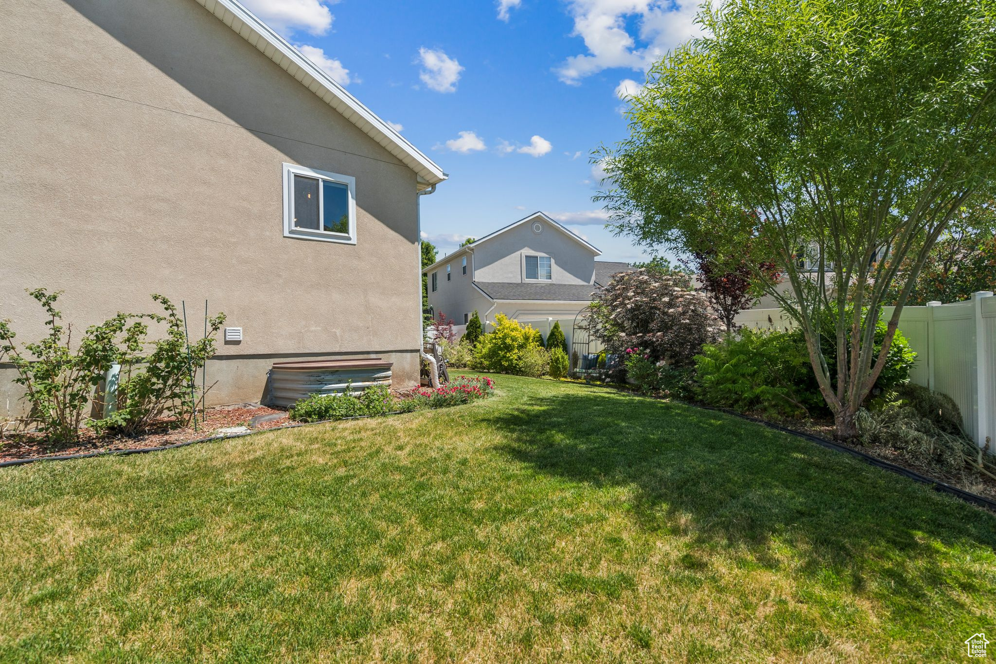 4052 W NEWLAND LOOP