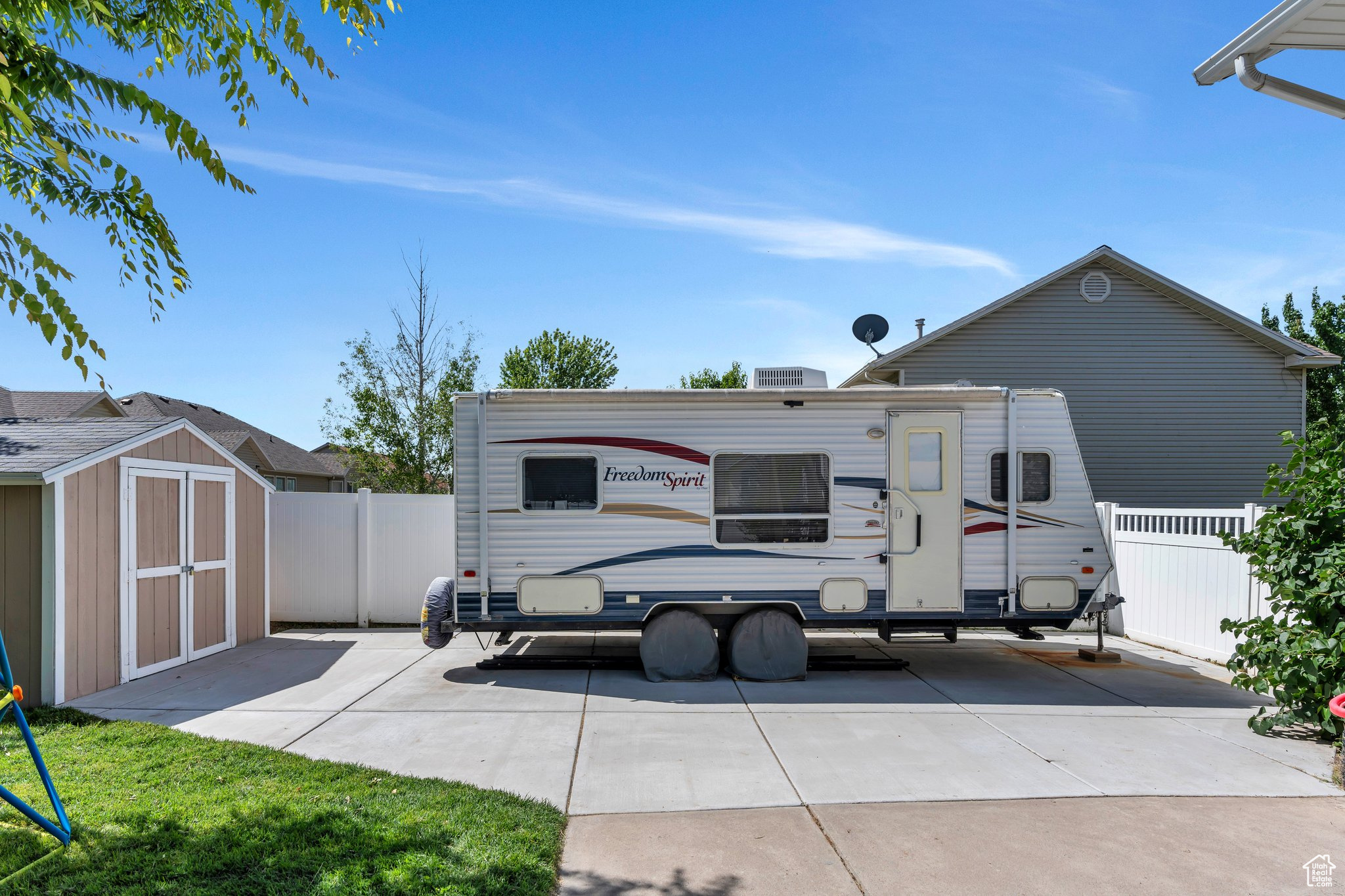 1666 N 160 W
