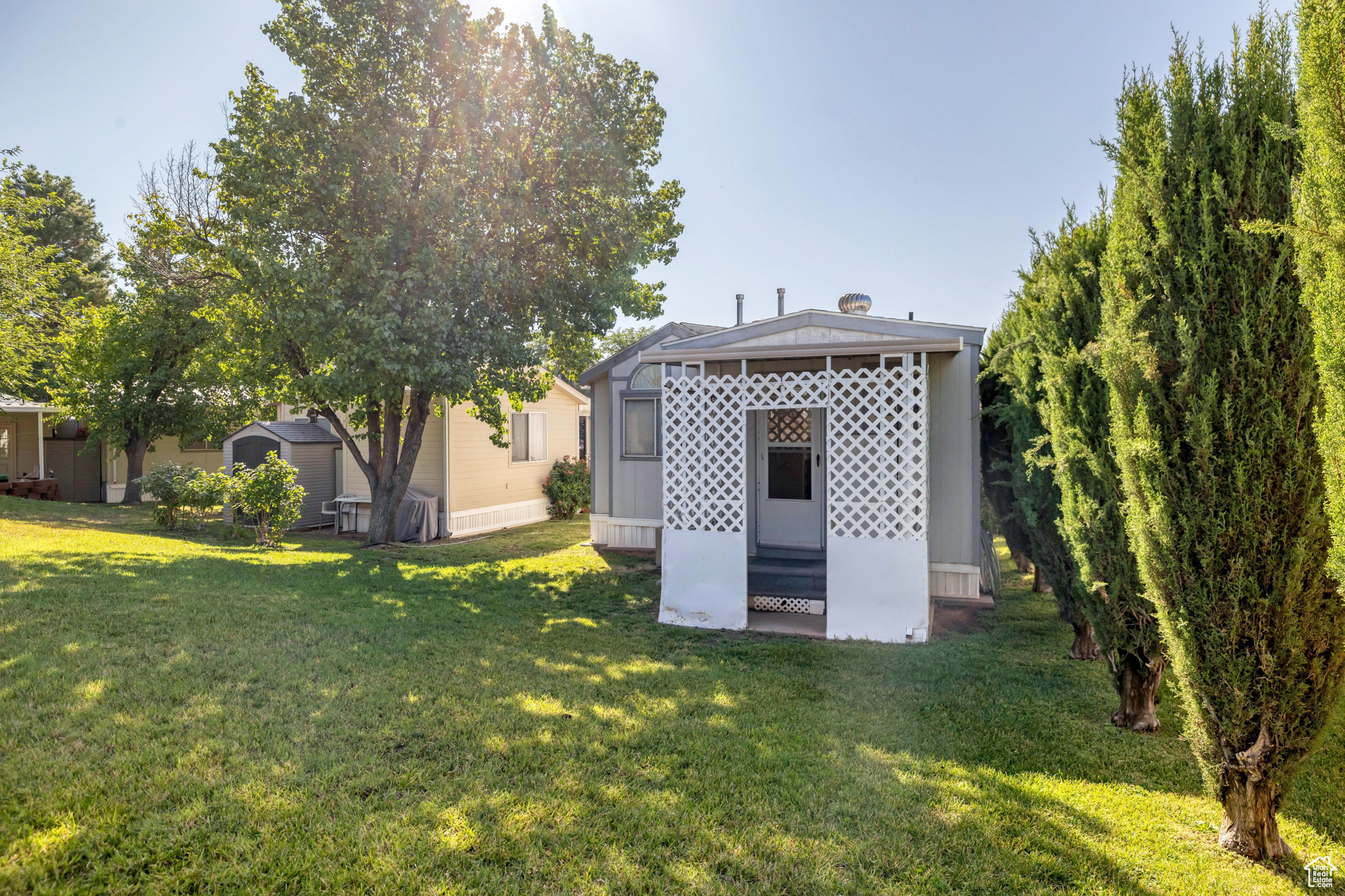 2990 E RIVERSIDE DR #3