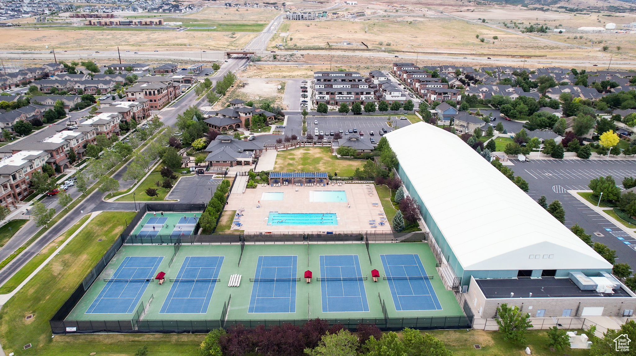 144 W 3430 N