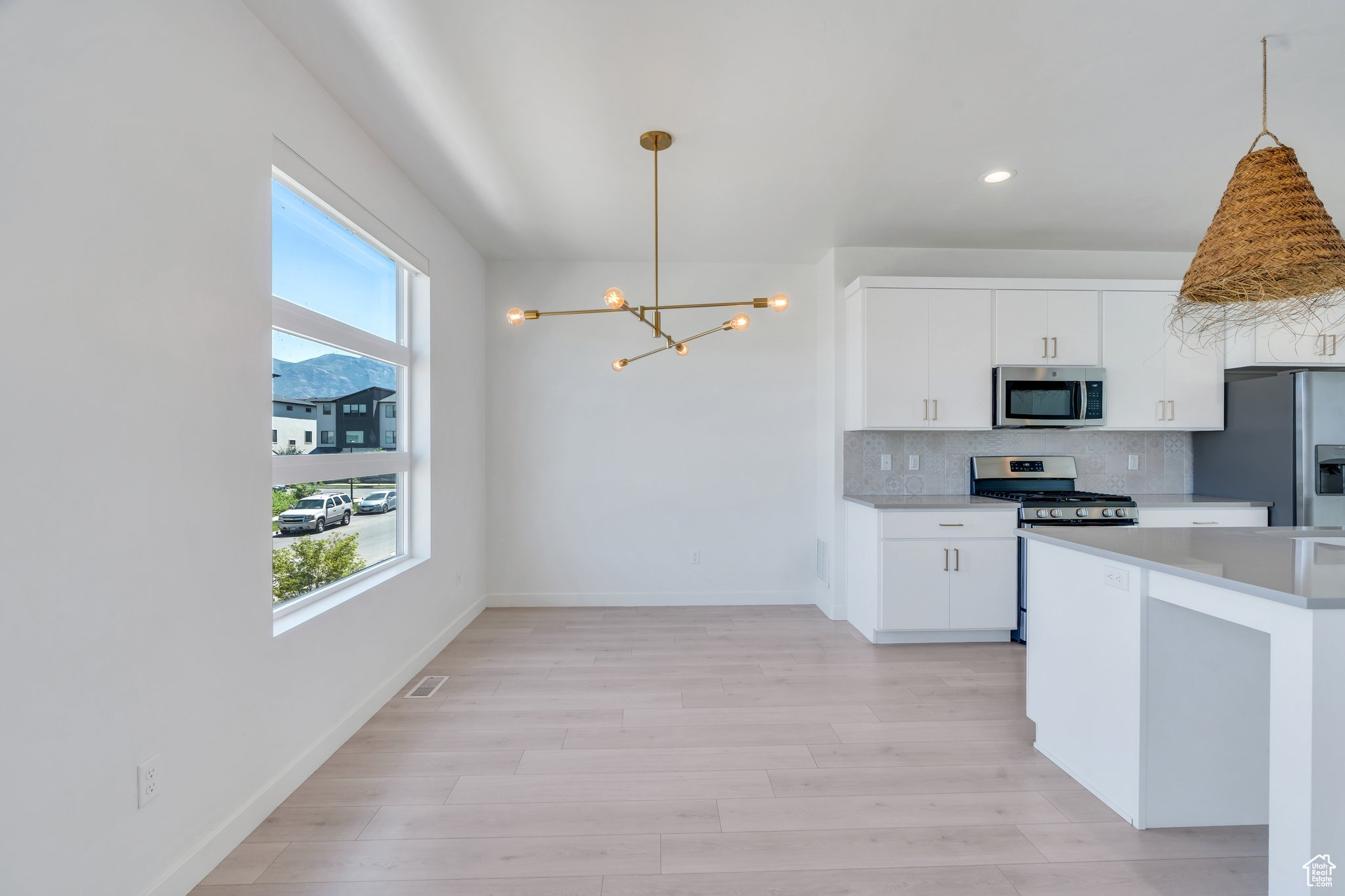 753 W CRYSTAL CREEK RD