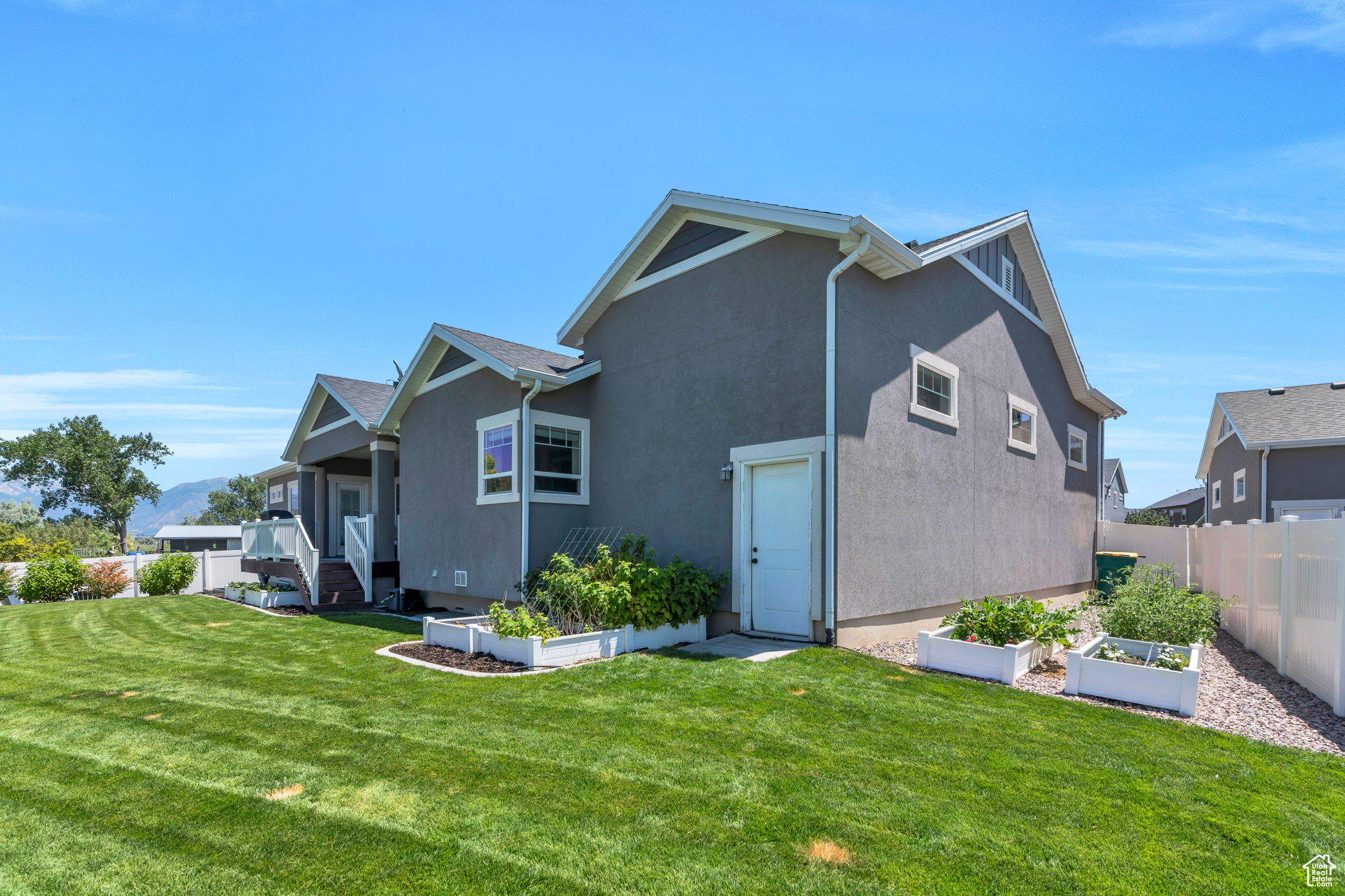 3980 W JORDAN VIEW DR