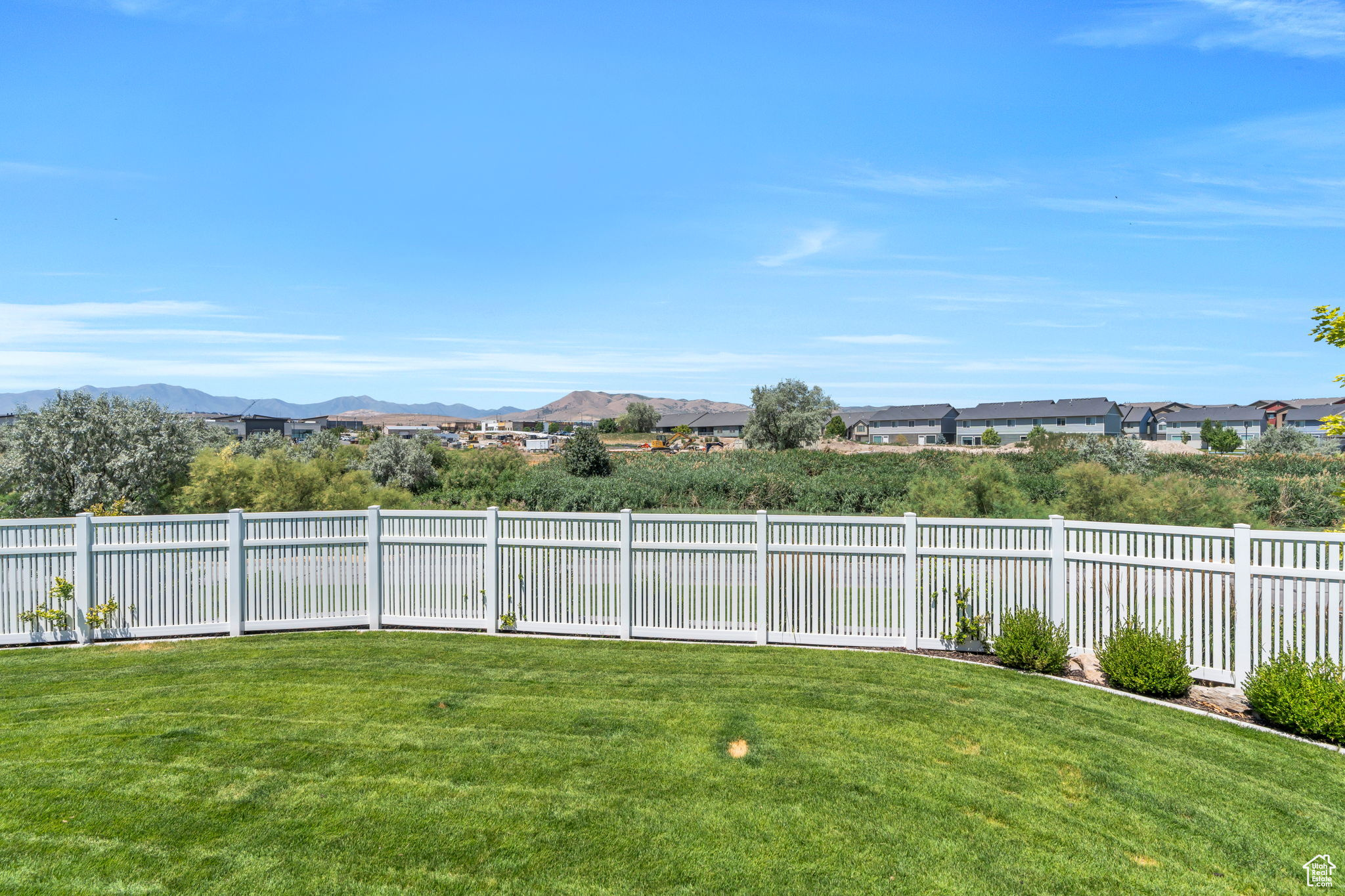 3980 W JORDAN VIEW DR