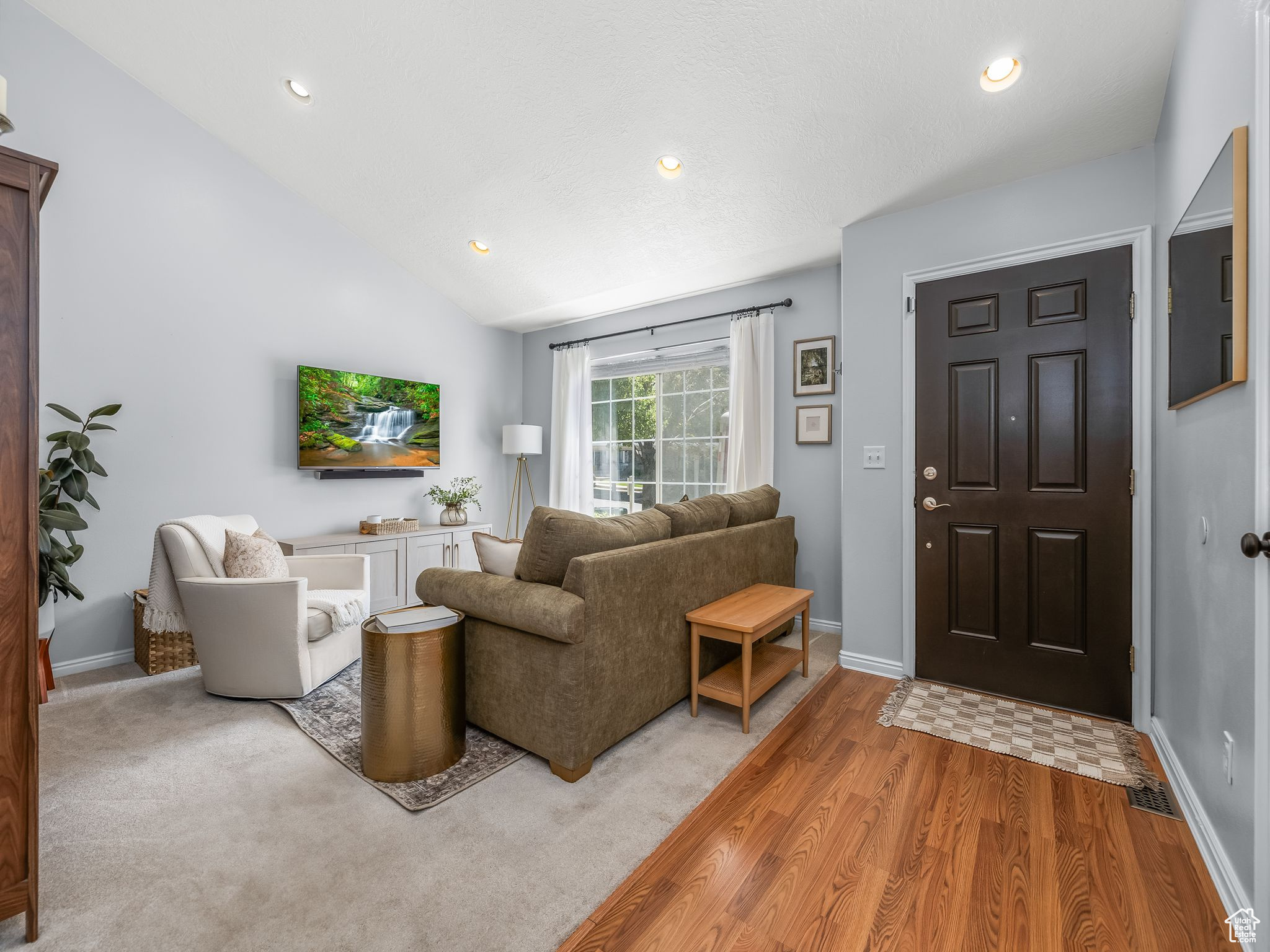 3090 W DAVENCOURT LP