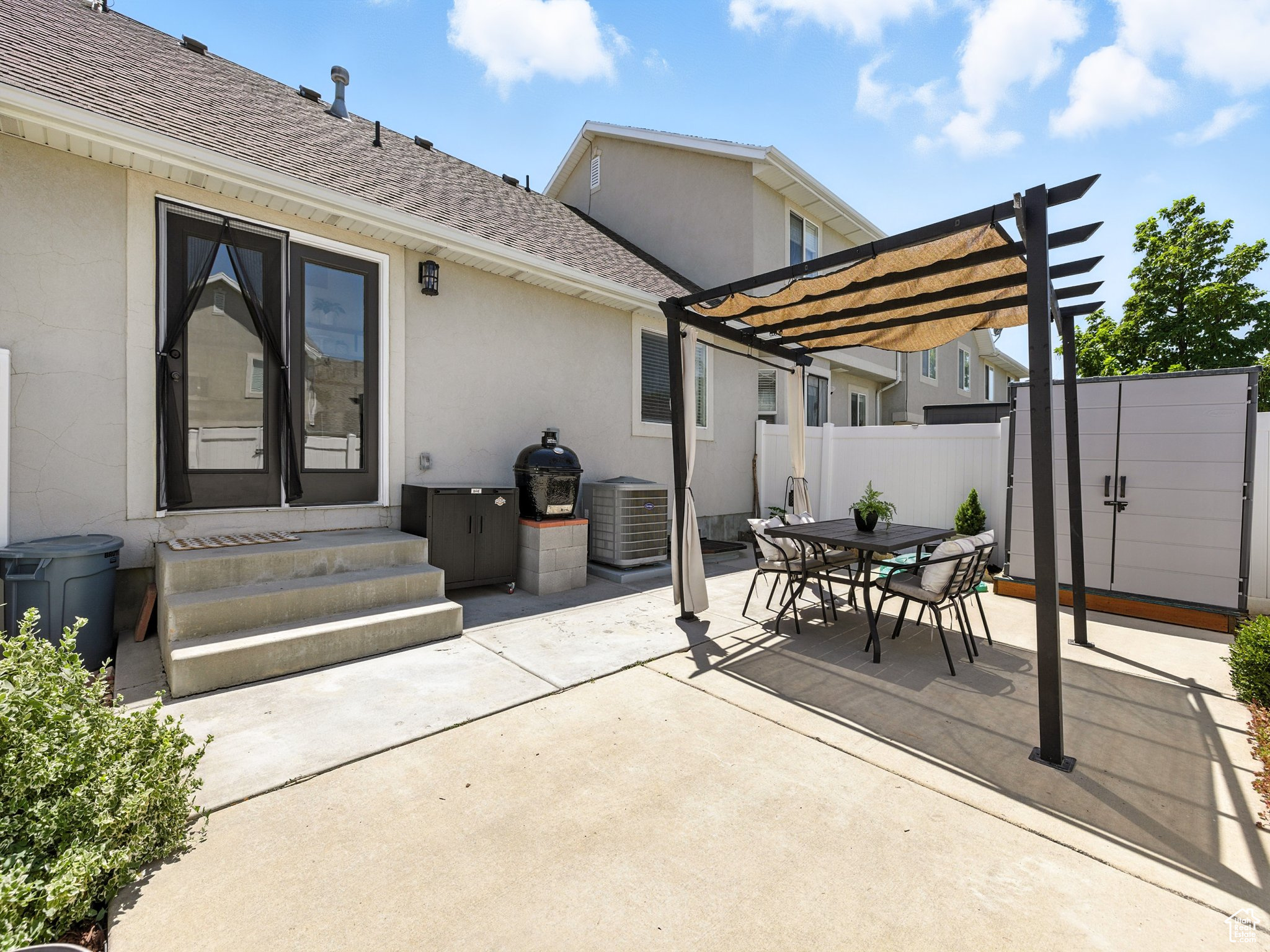 3090 W DAVENCOURT LP