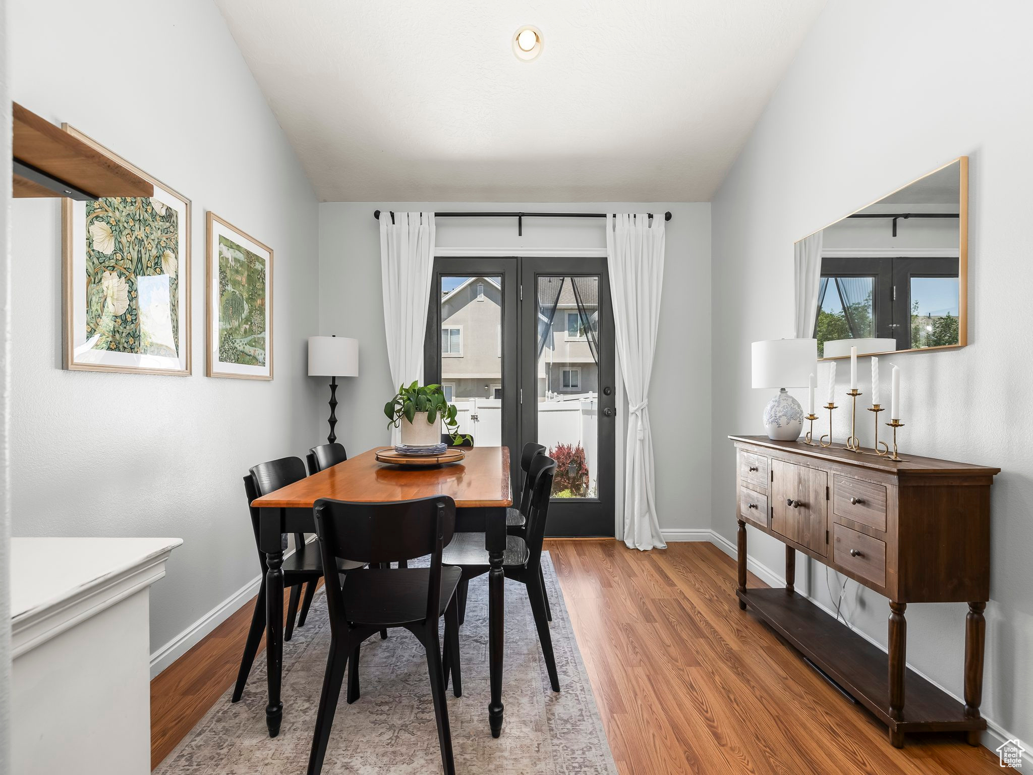 3090 W DAVENCOURT LP