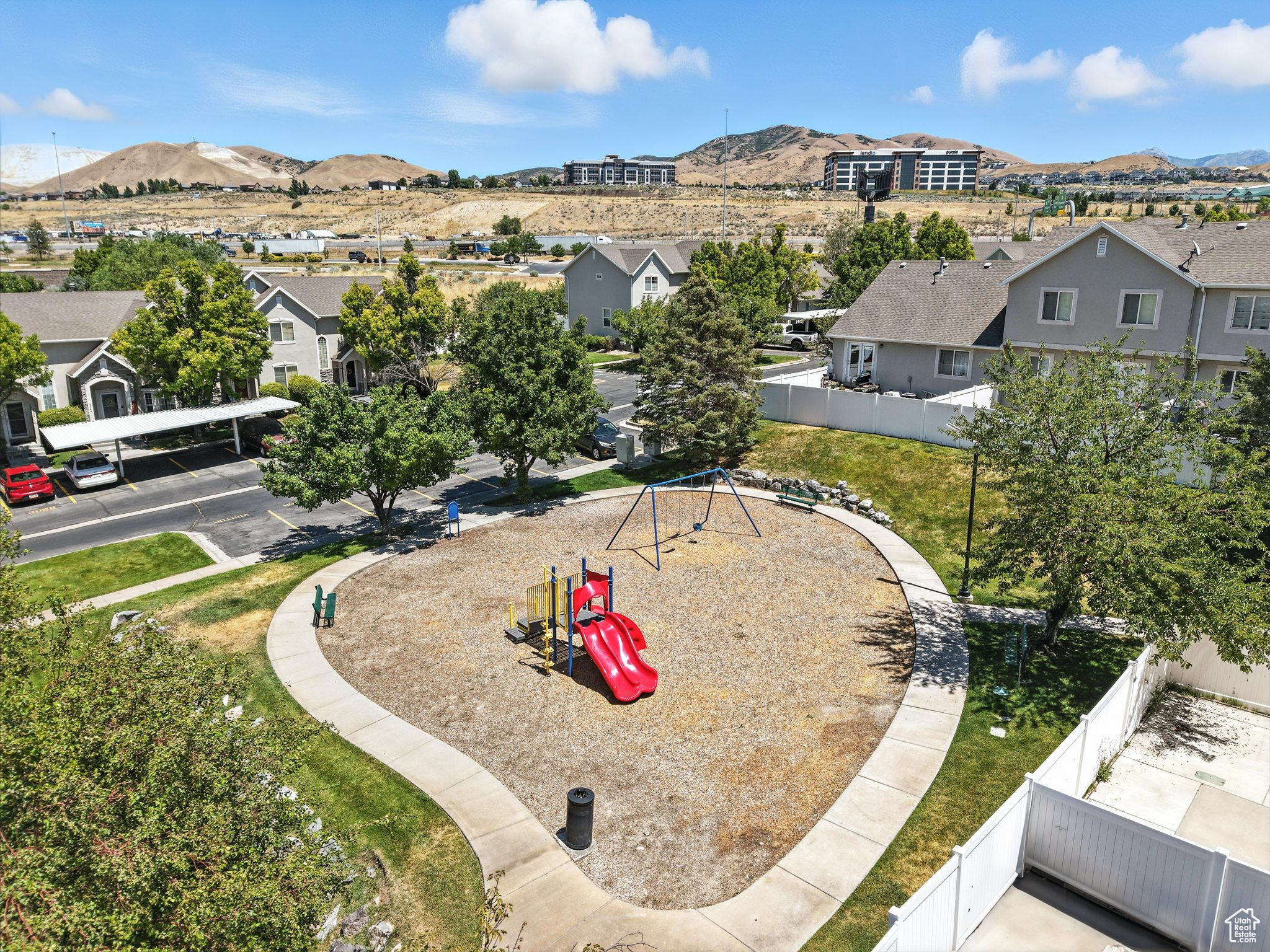 3090 W DAVENCOURT LP
