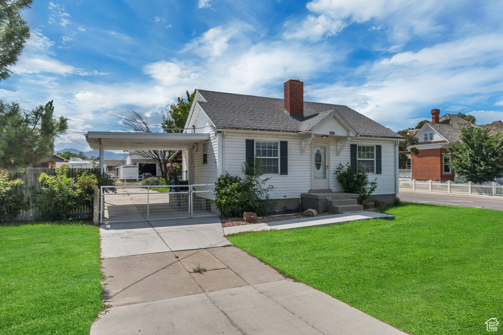 13050 S REDWOOD RD