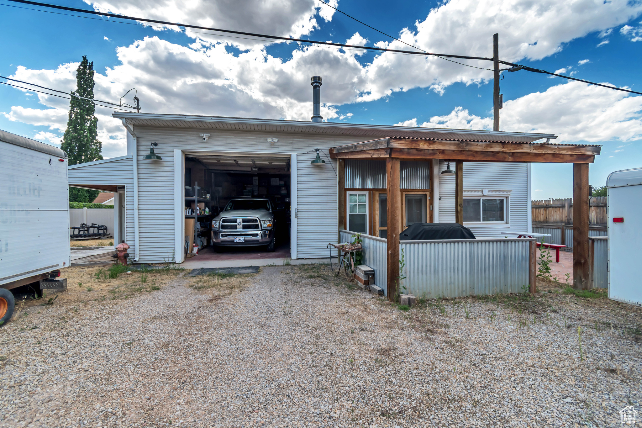13050 S REDWOOD RD