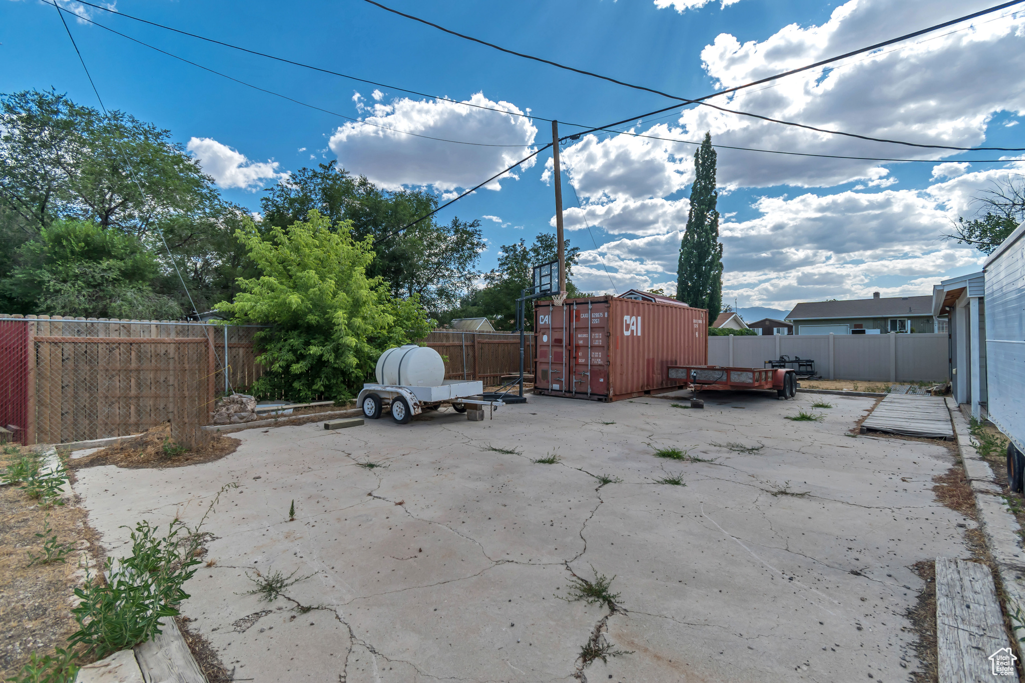 13050 S REDWOOD RD