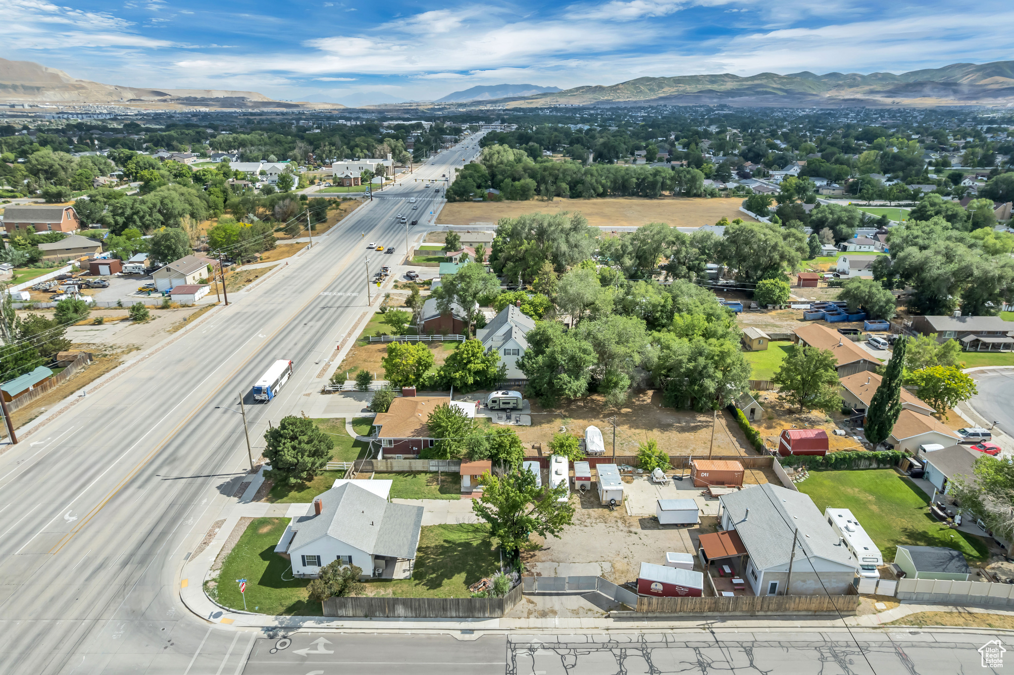 13050 S REDWOOD RD