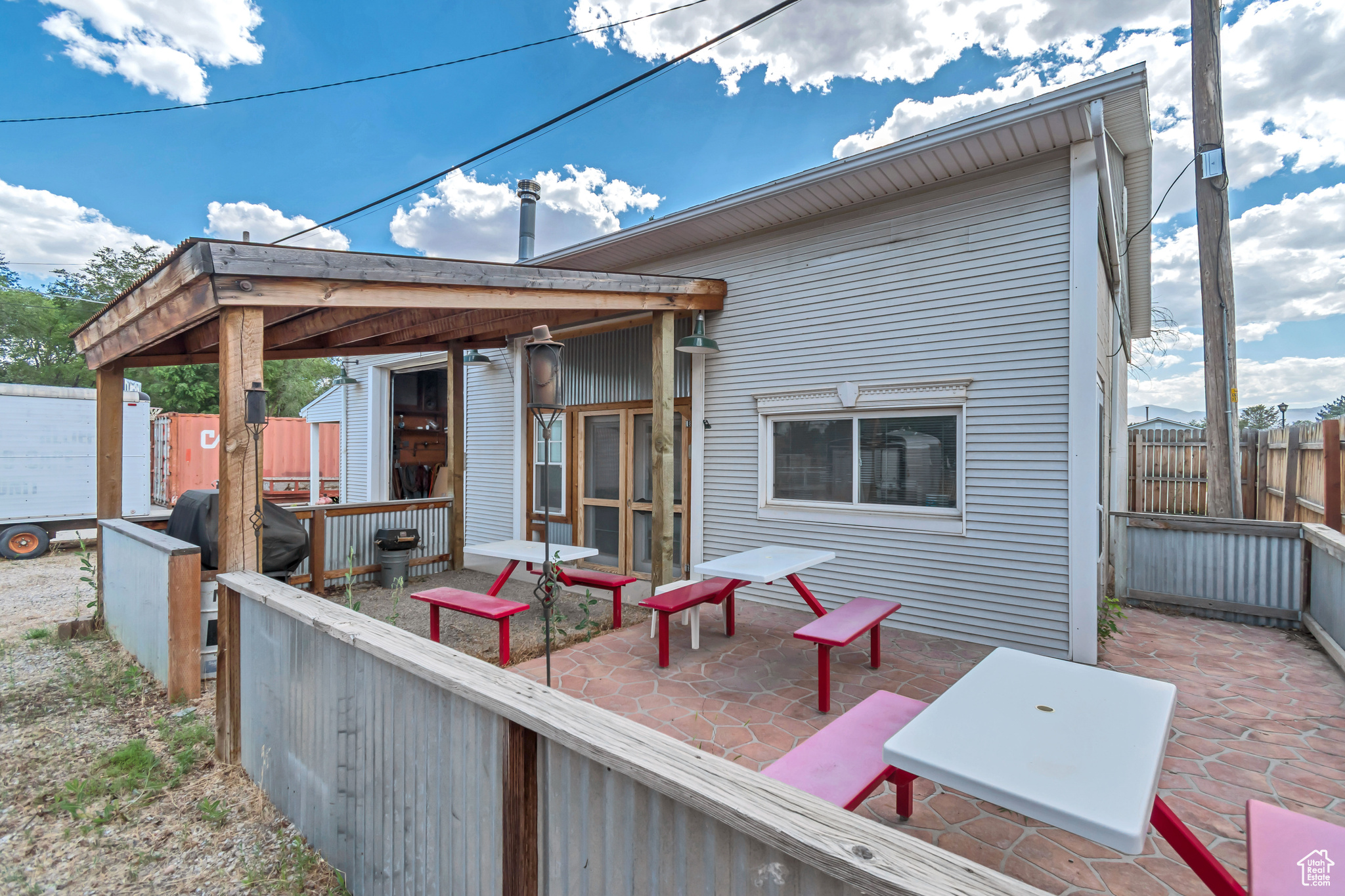 13050 S REDWOOD RD