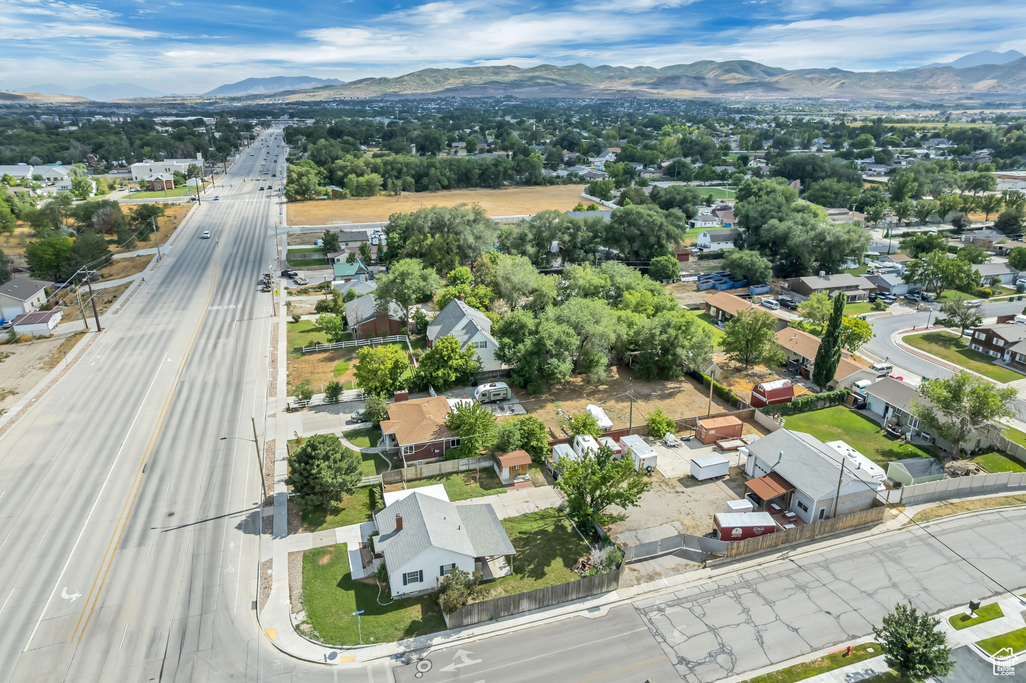 13050 S REDWOOD RD