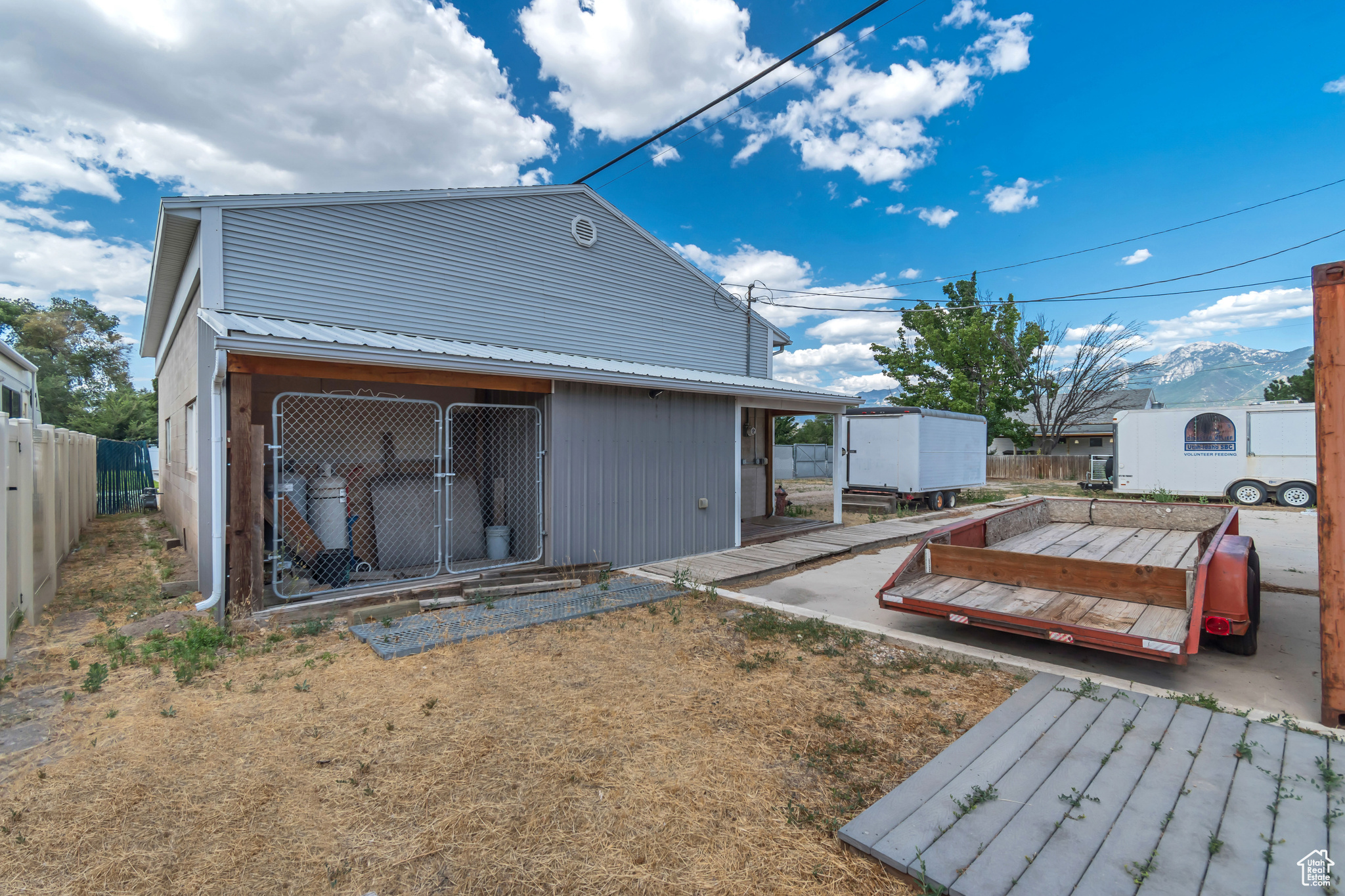 13050 S REDWOOD RD