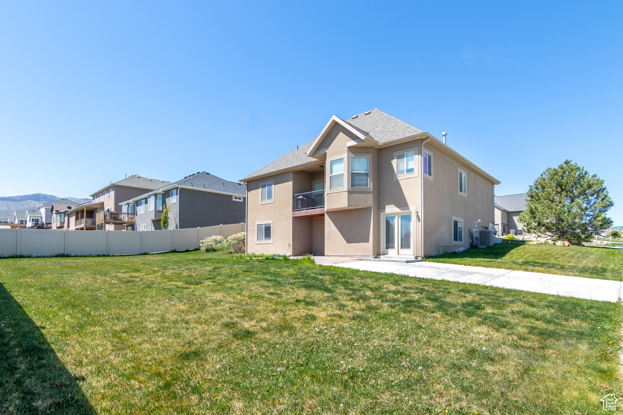 1232 S REGAL VIEW DR