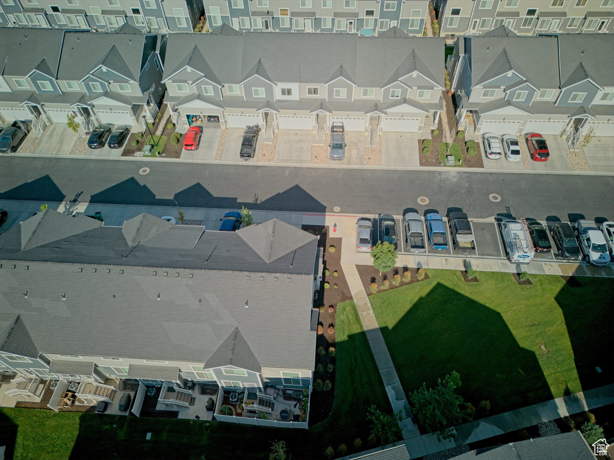 1749 N 3680 W