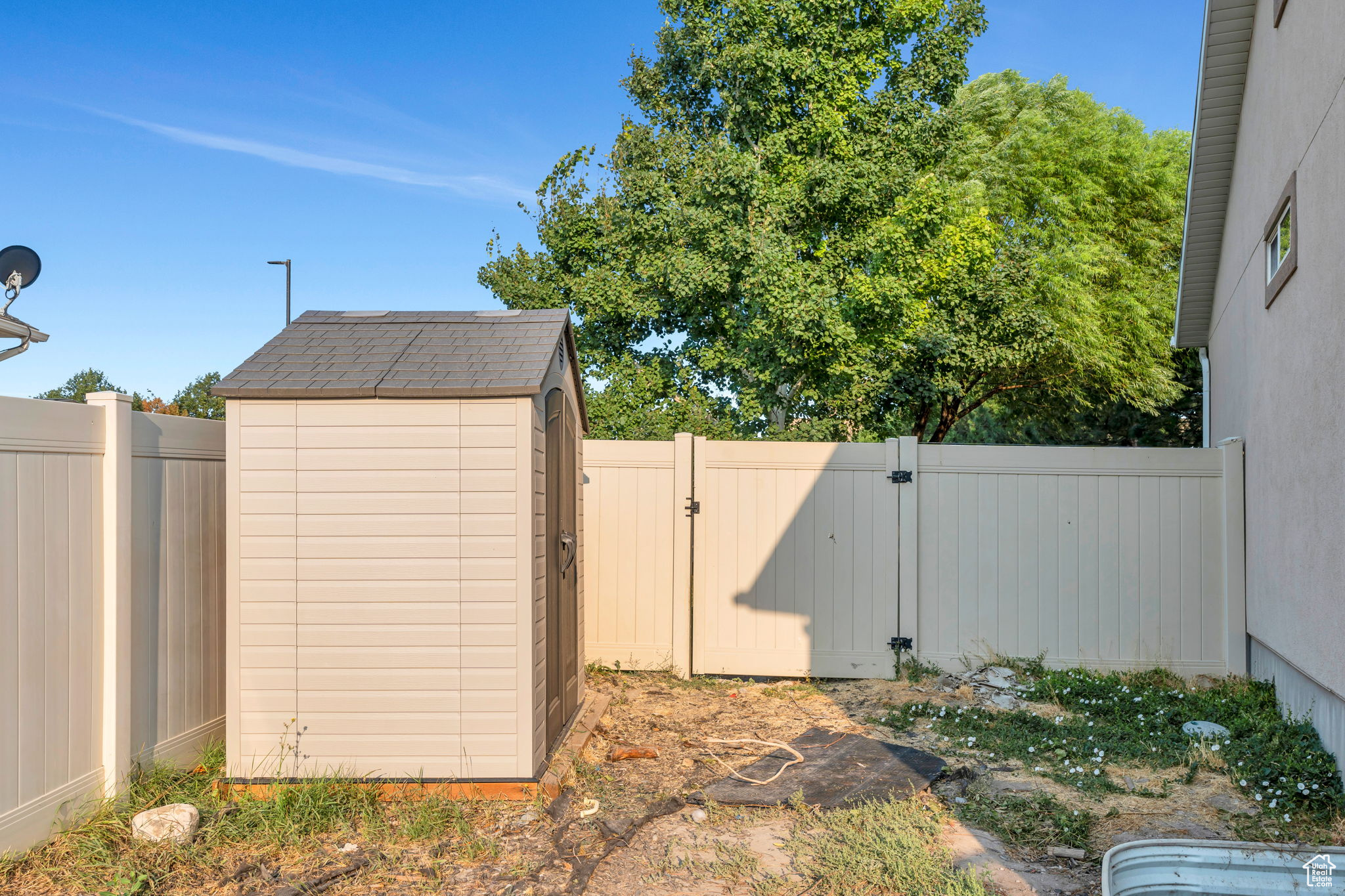 4521 S TARLTON CIR