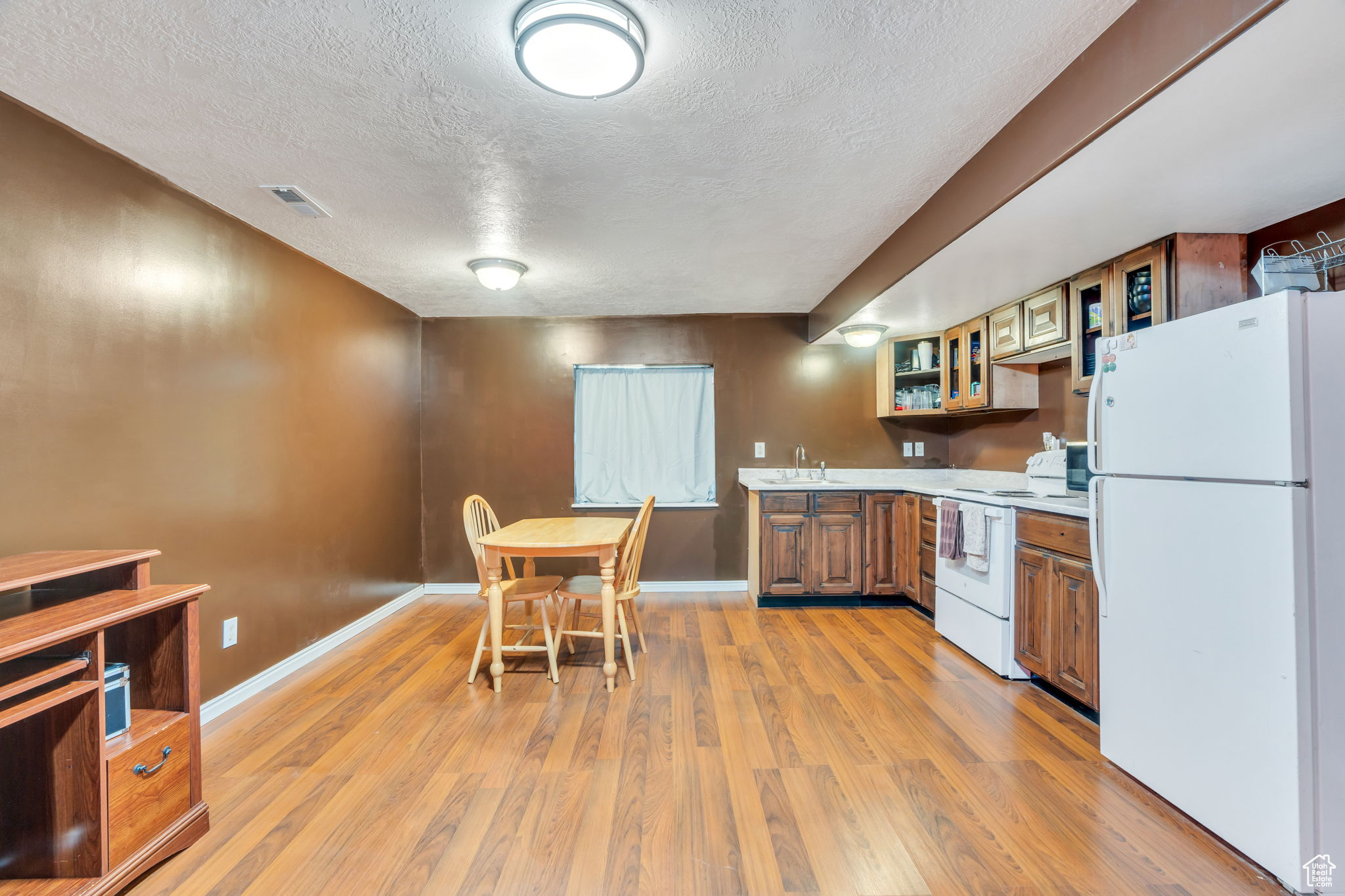 4521 S TARLTON CIR