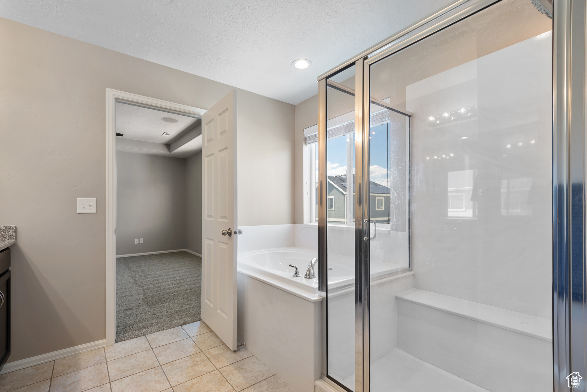 76 W BIRDS EYE LN