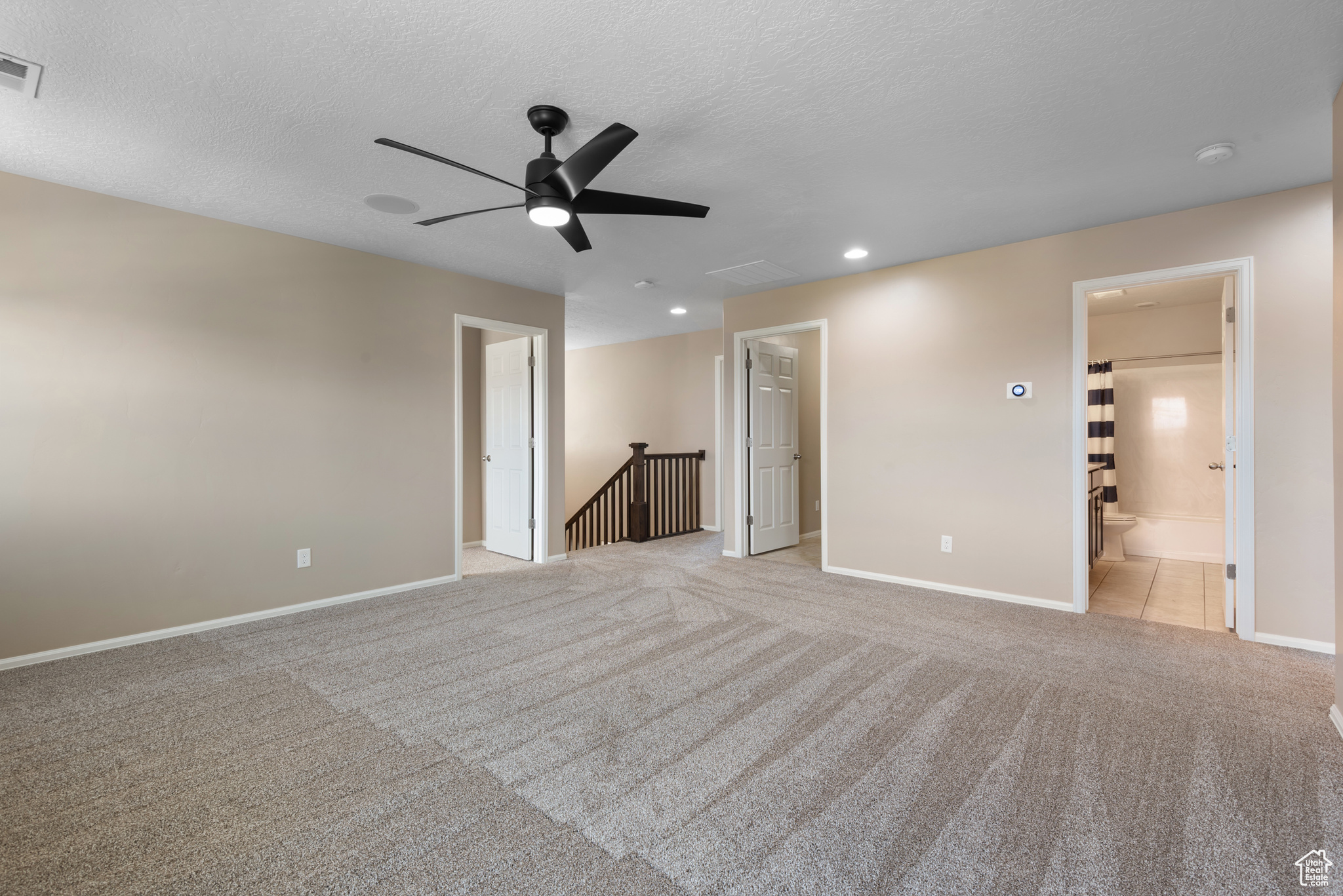 76 W BIRDS EYE LN