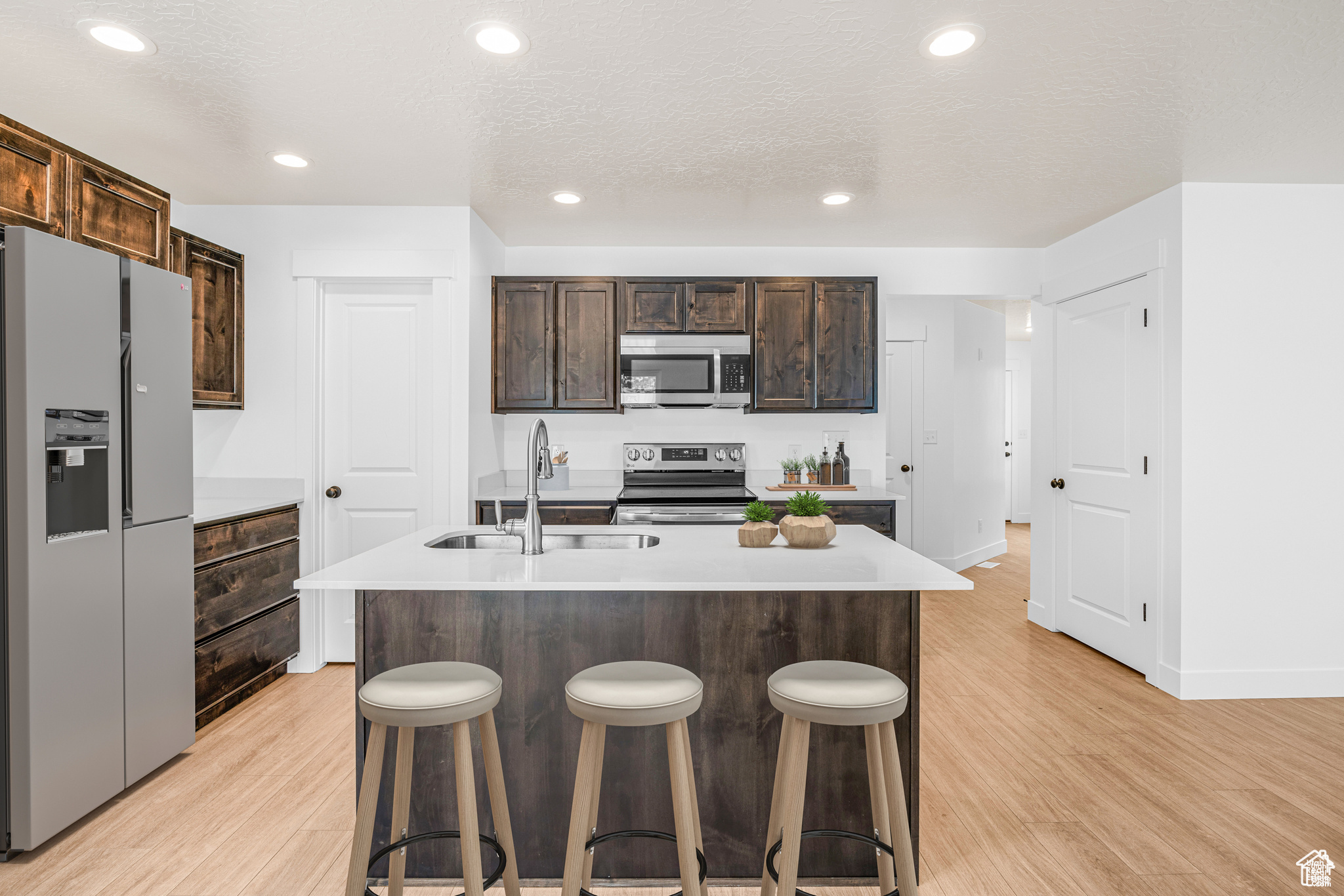 1989 S FREESTONE BLVD #422