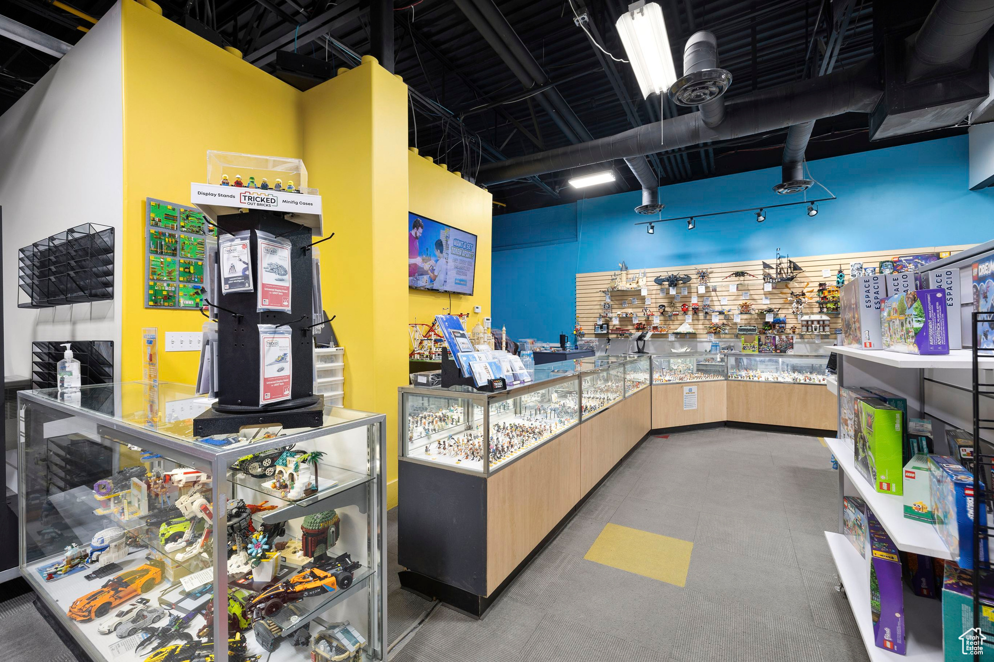 1086 W SOUTH JORDAN PKWY