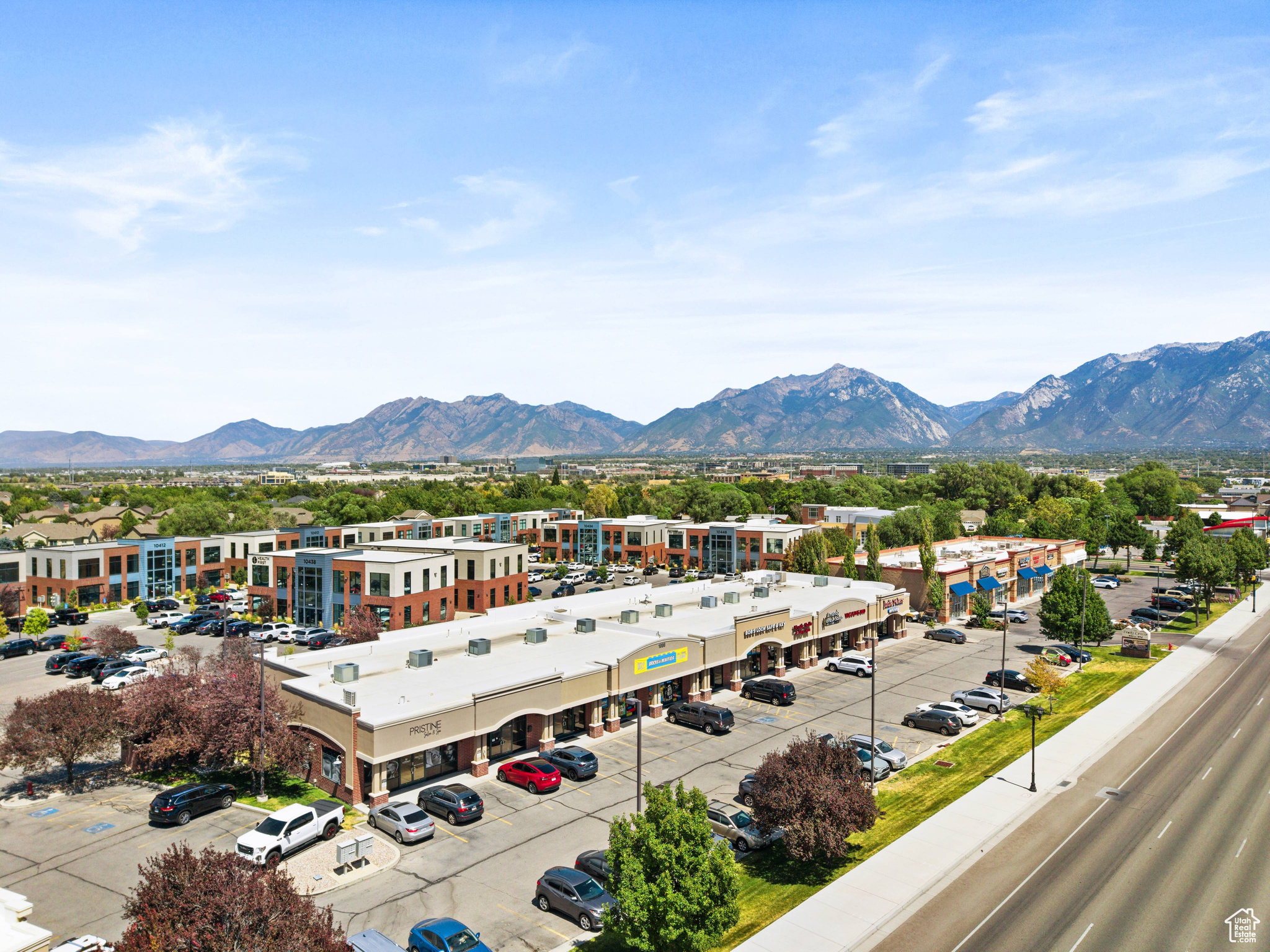 1086 W SOUTH JORDAN PKWY