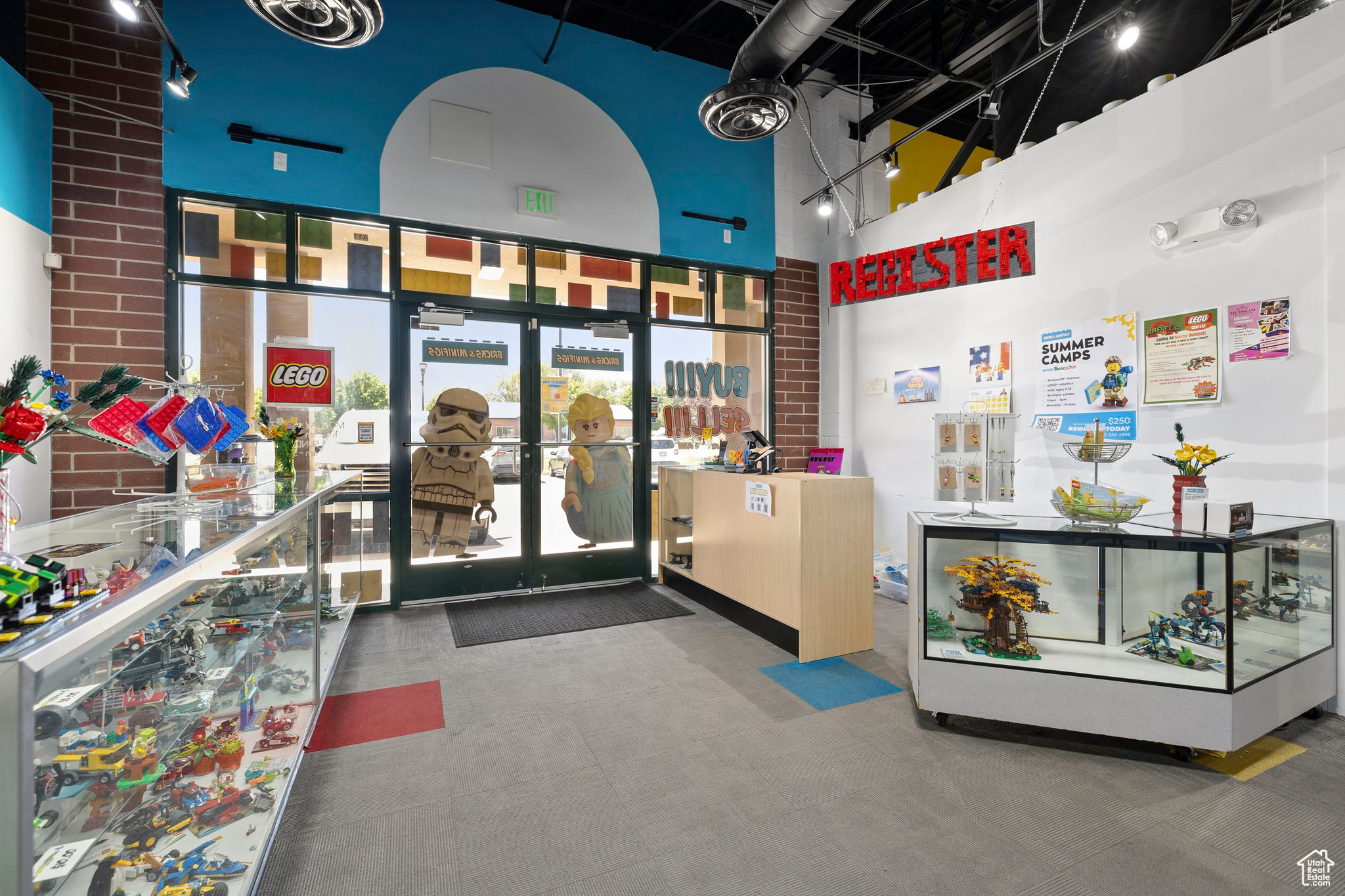 1086 W SOUTH JORDAN PKWY
