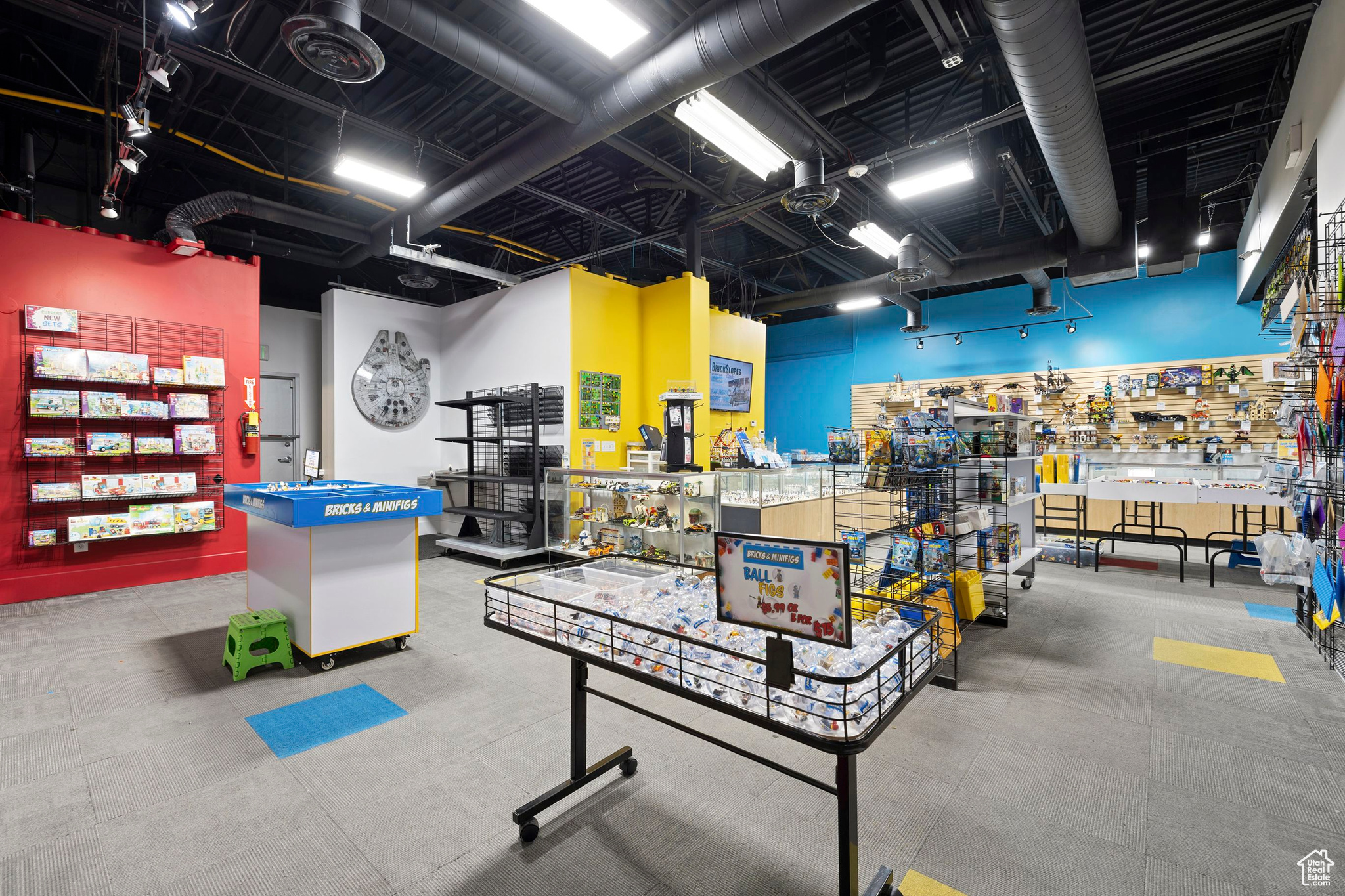 1086 W SOUTH JORDAN PKWY