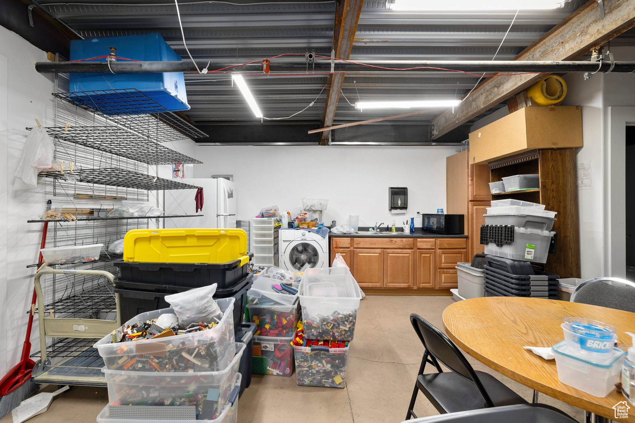 1086 W SOUTH JORDAN PKWY