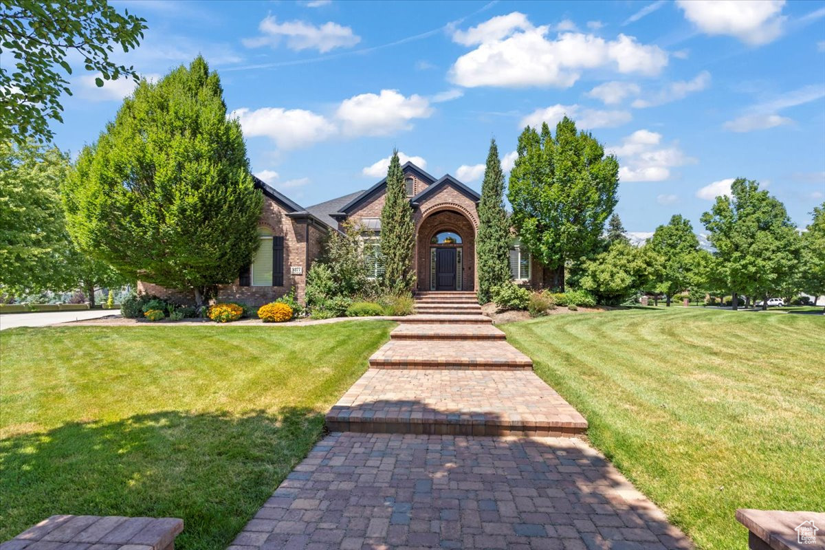 5377 W EVERGREEN WAY