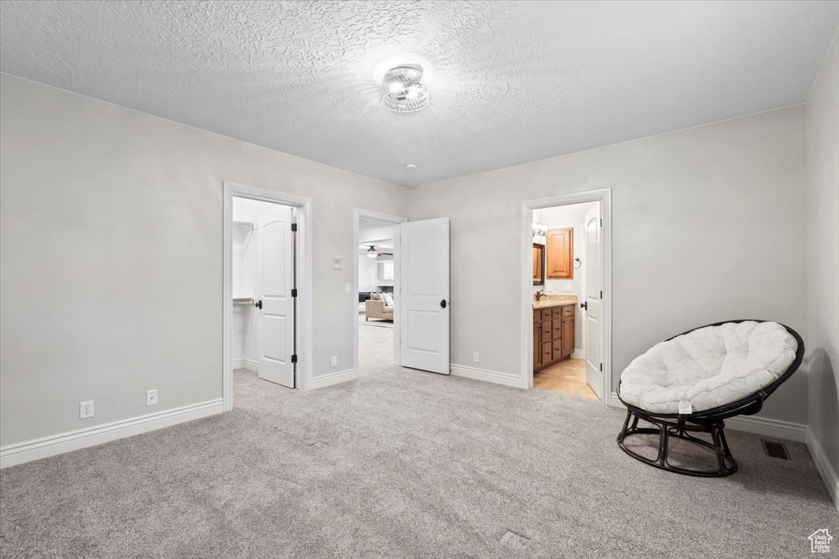 5377 W EVERGREEN WAY
