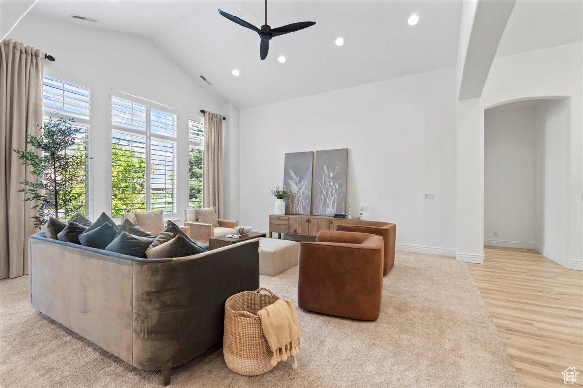 5377 W EVERGREEN WAY