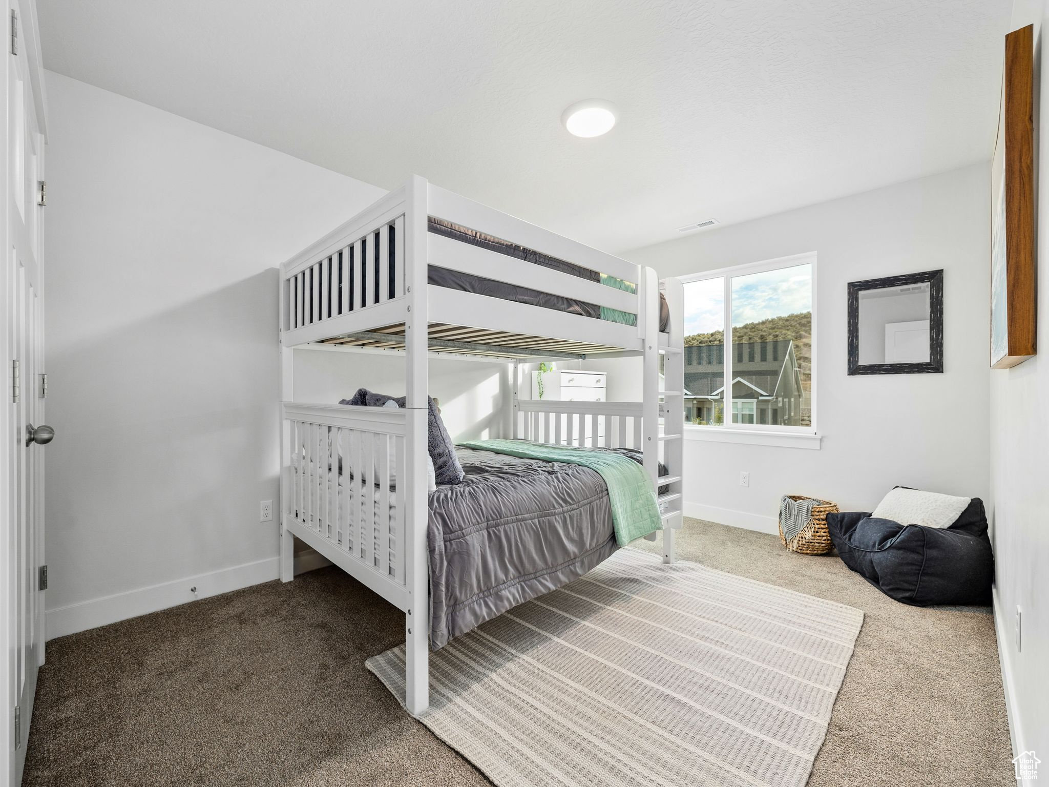 656 N BENNEDICT DR #240