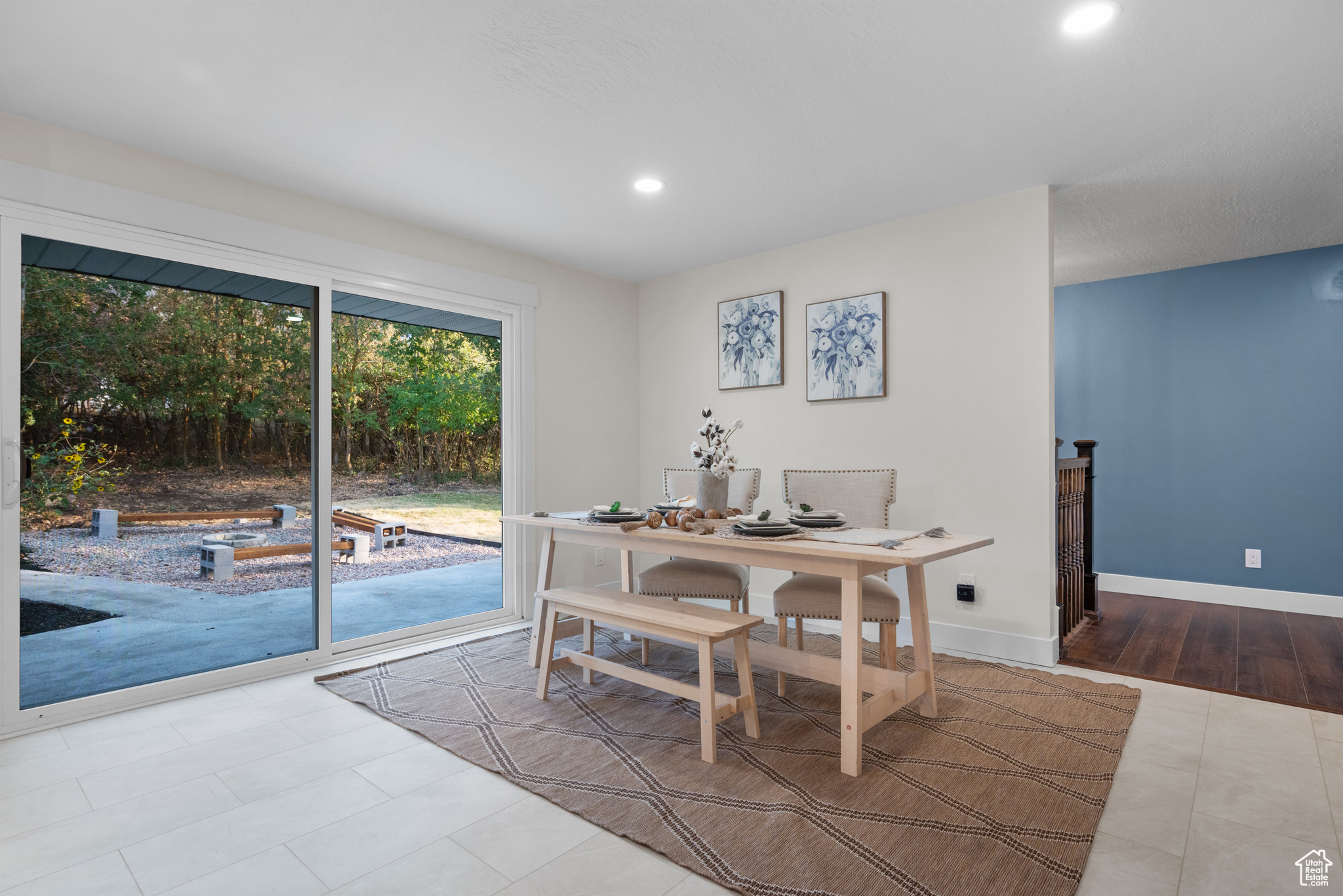 65 E MAPLE DR
