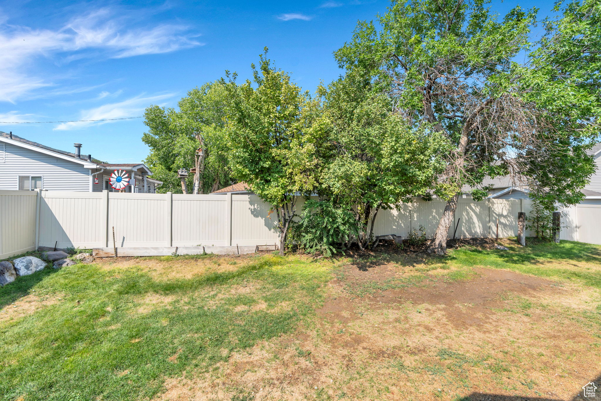 3458 S UNDERHILL RD