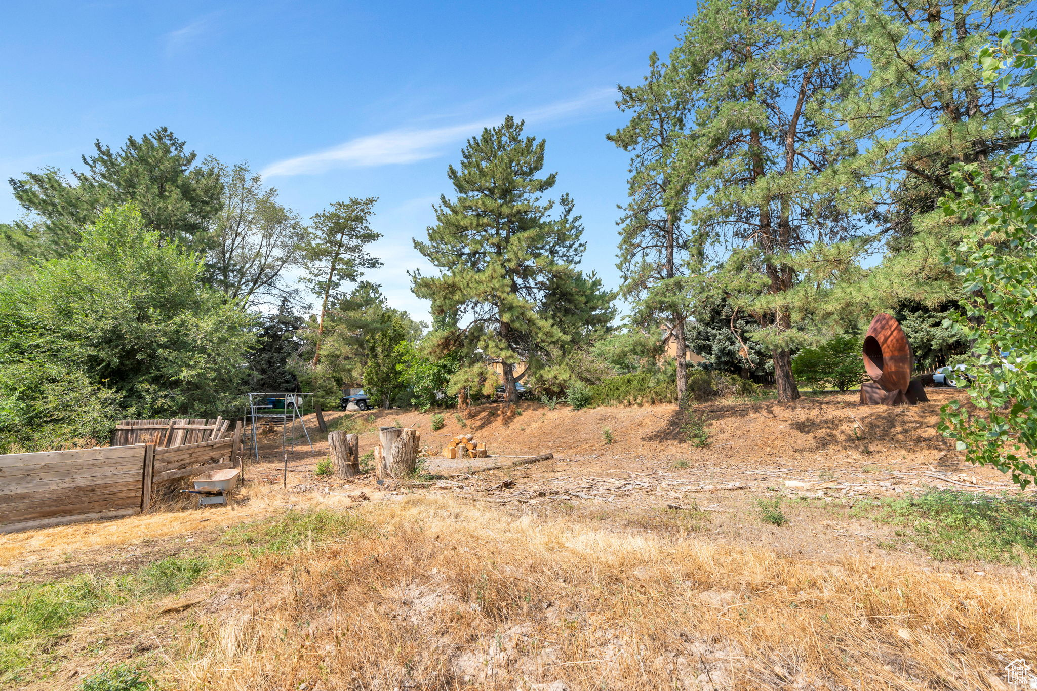 14 W HIDDEN HOLLOW DR