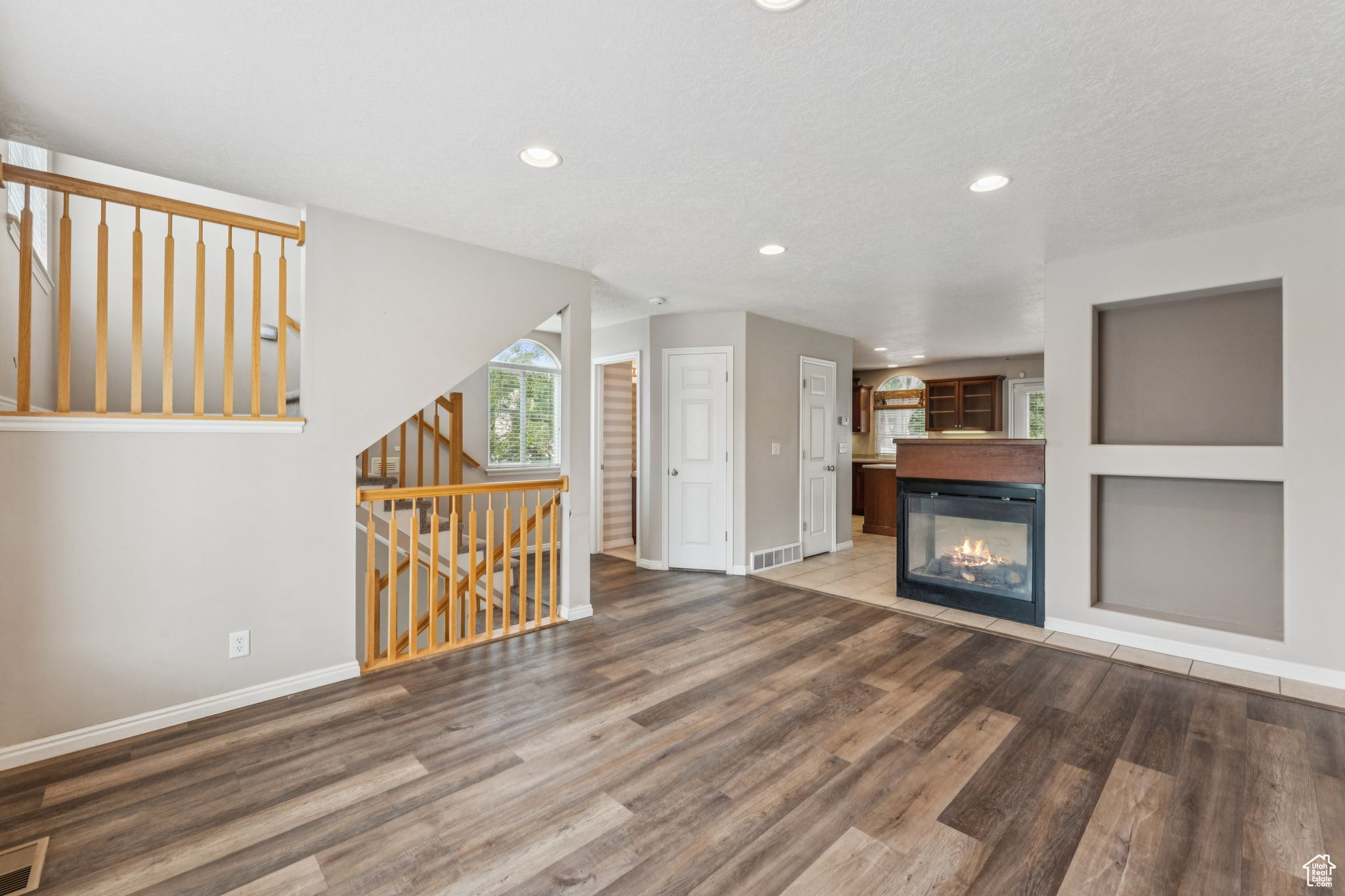 9459 S FAIRWAY DR