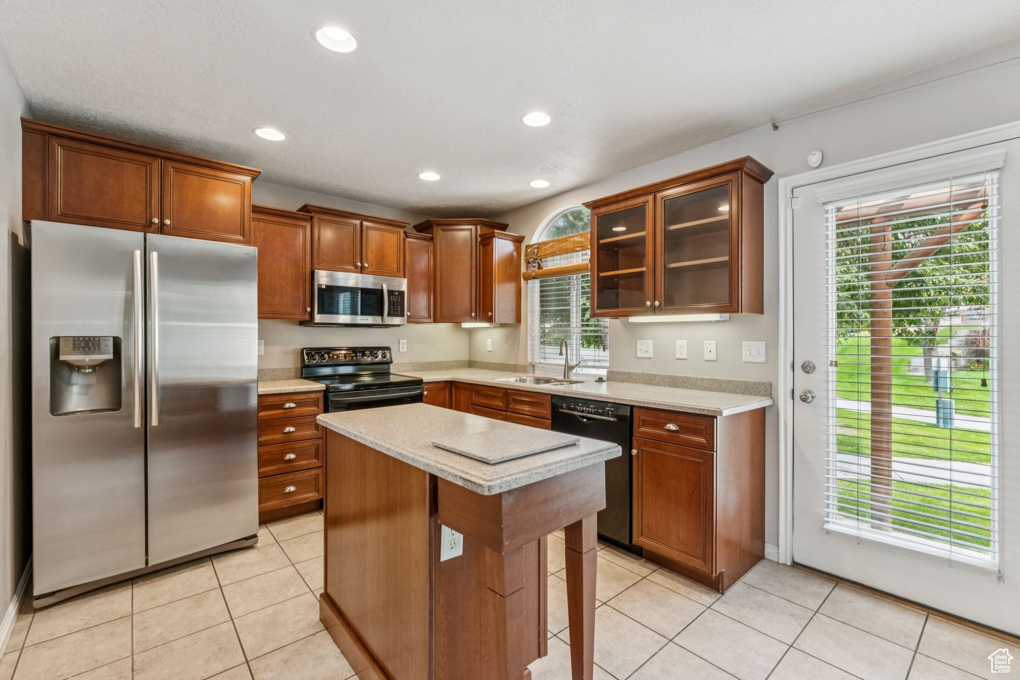 9459 S FAIRWAY DR