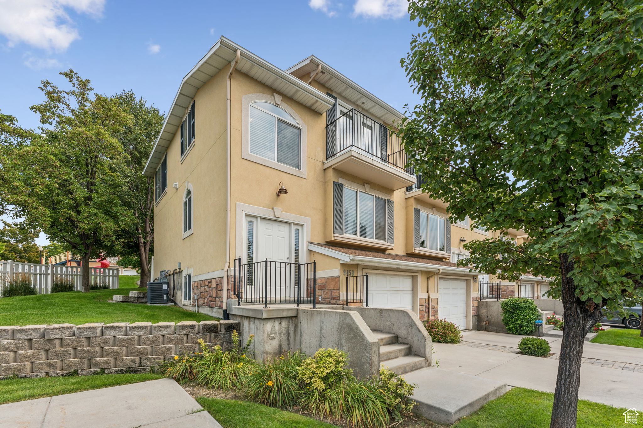 9459 S FAIRWAY DR