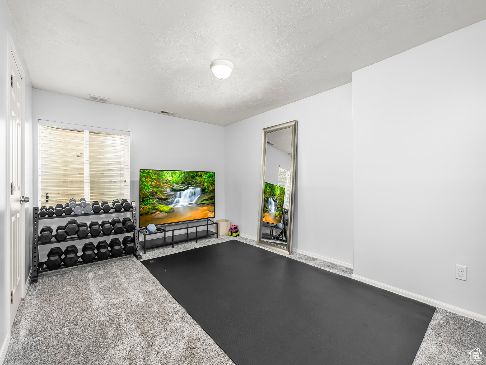 13094 S PIONEER PARK DR