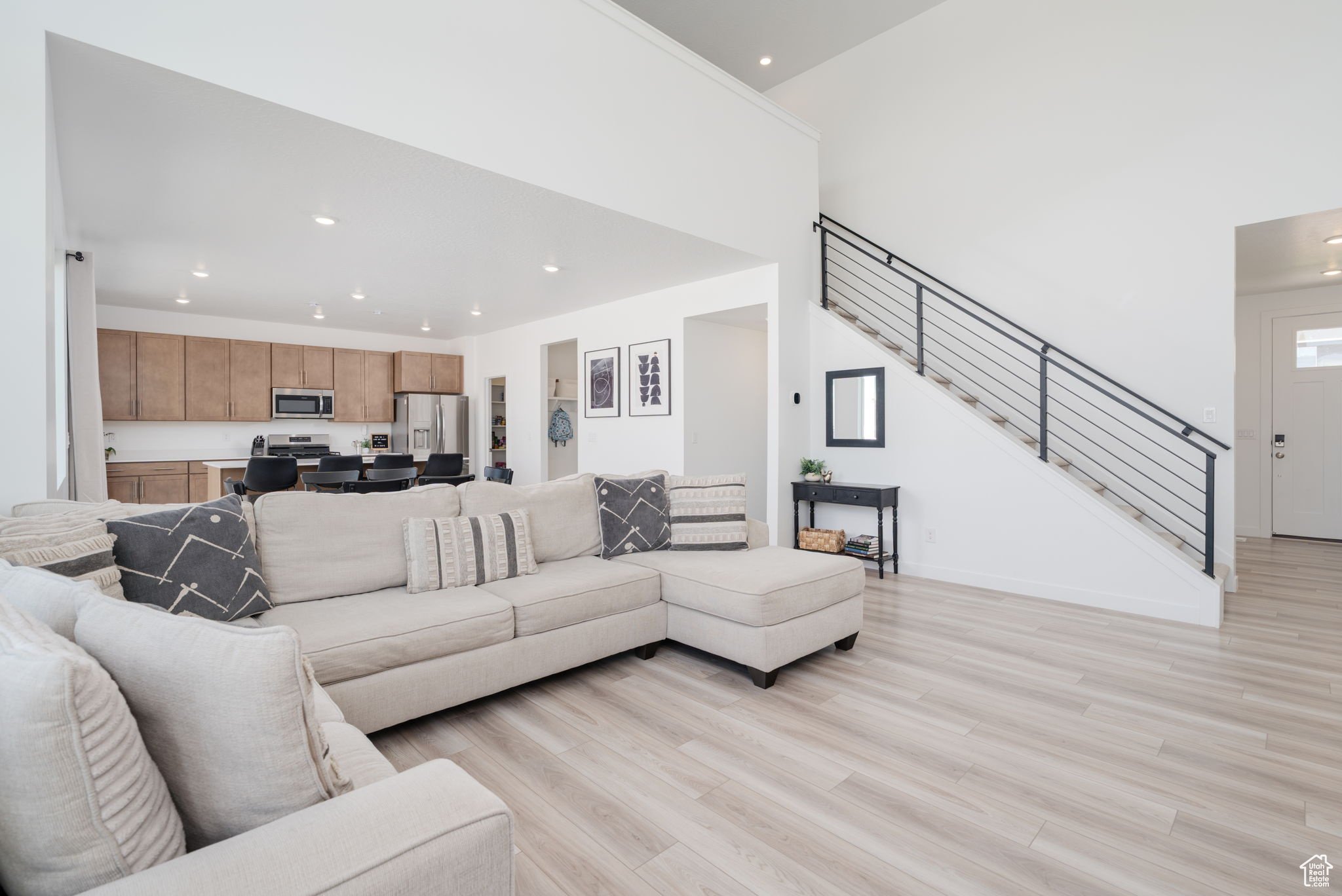 3436 S SNOWBERRY DR