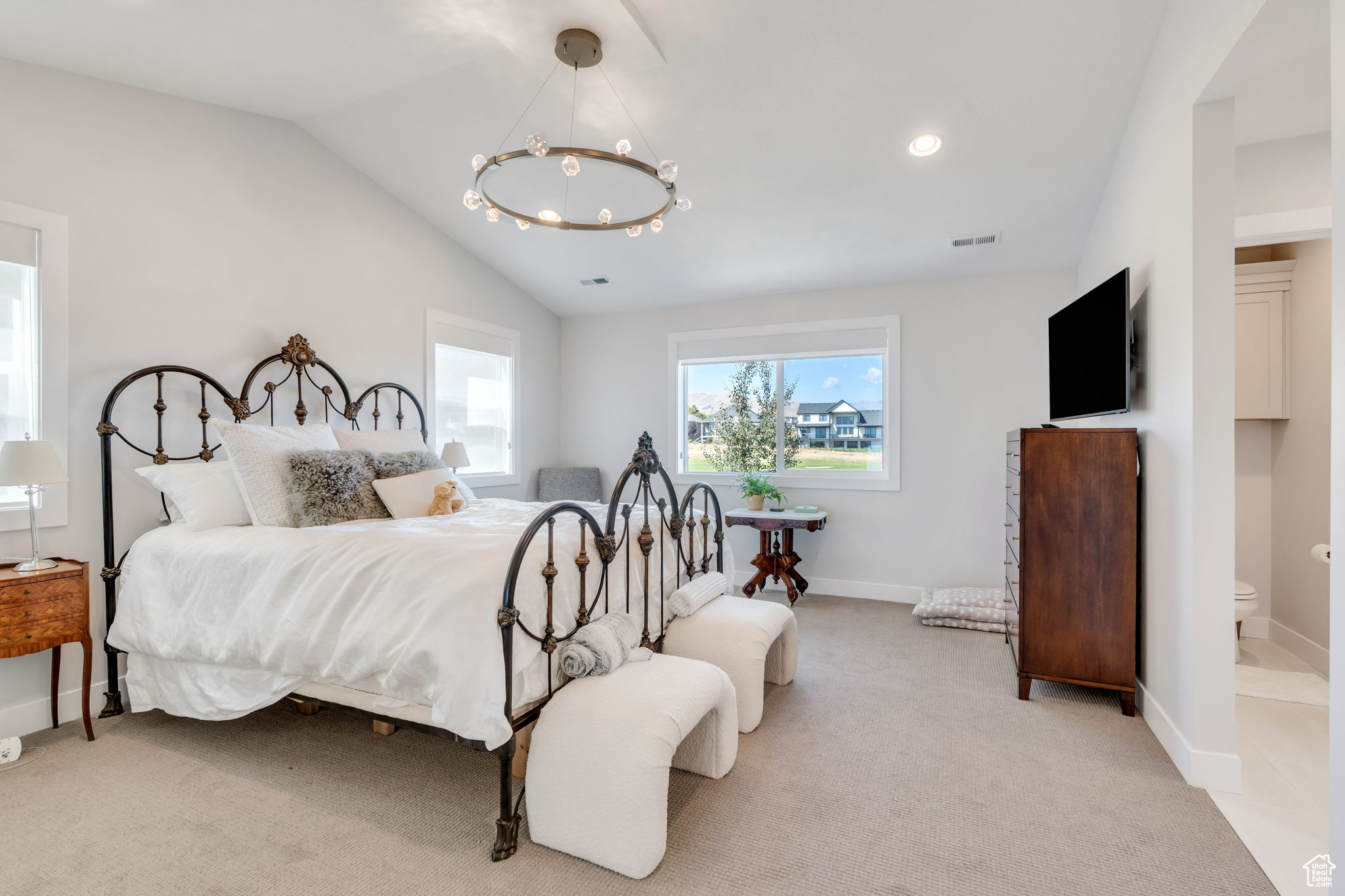2397 S SERENE WAY