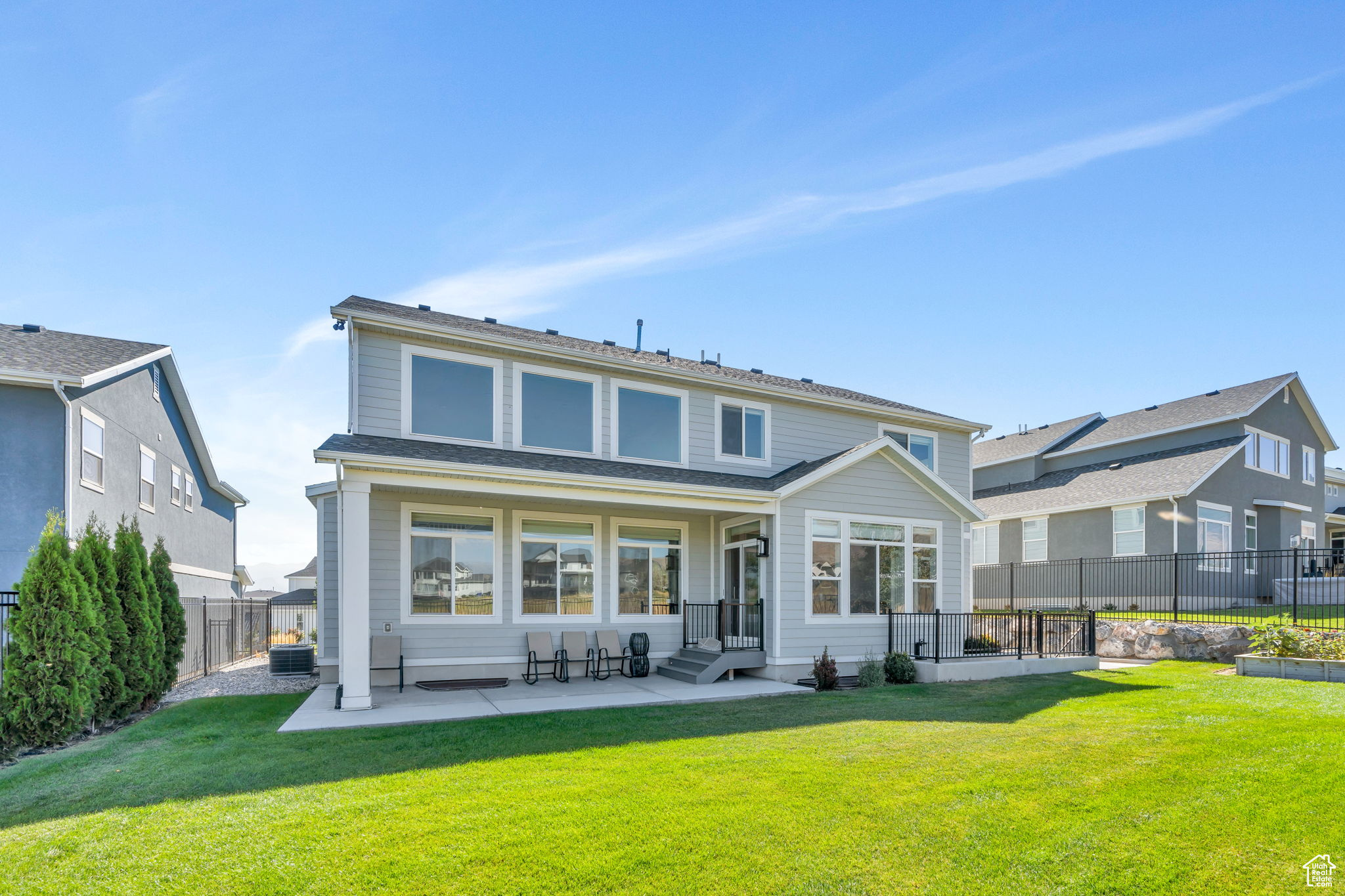 2397 S SERENE WAY