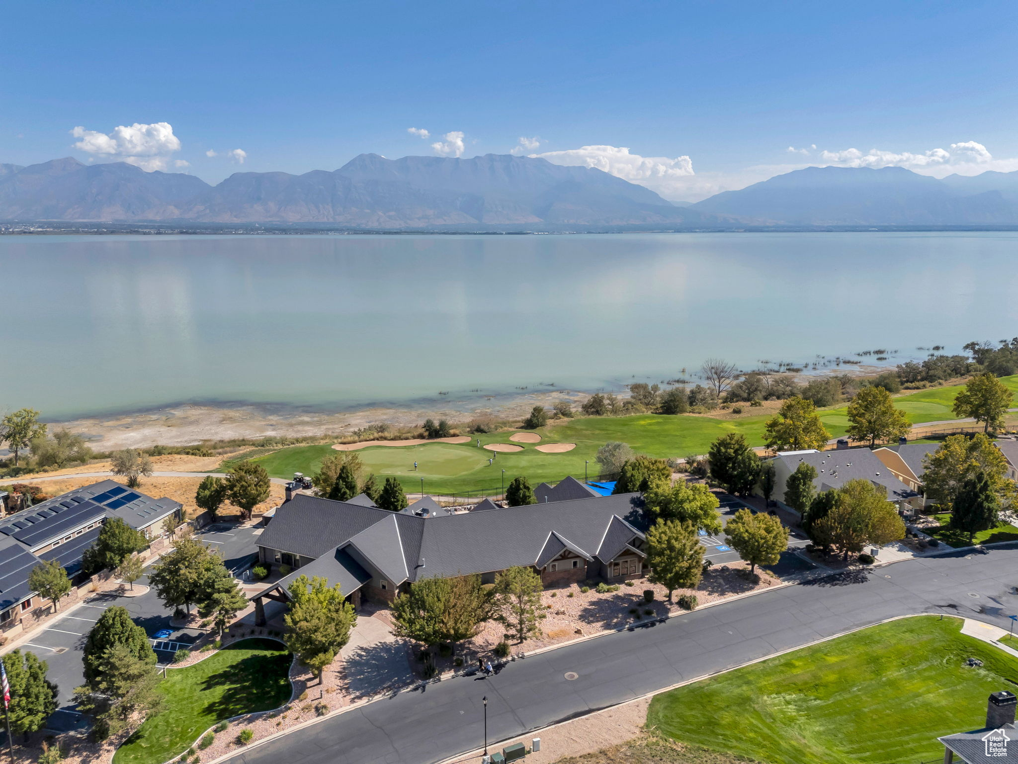 2397 S SERENE WAY